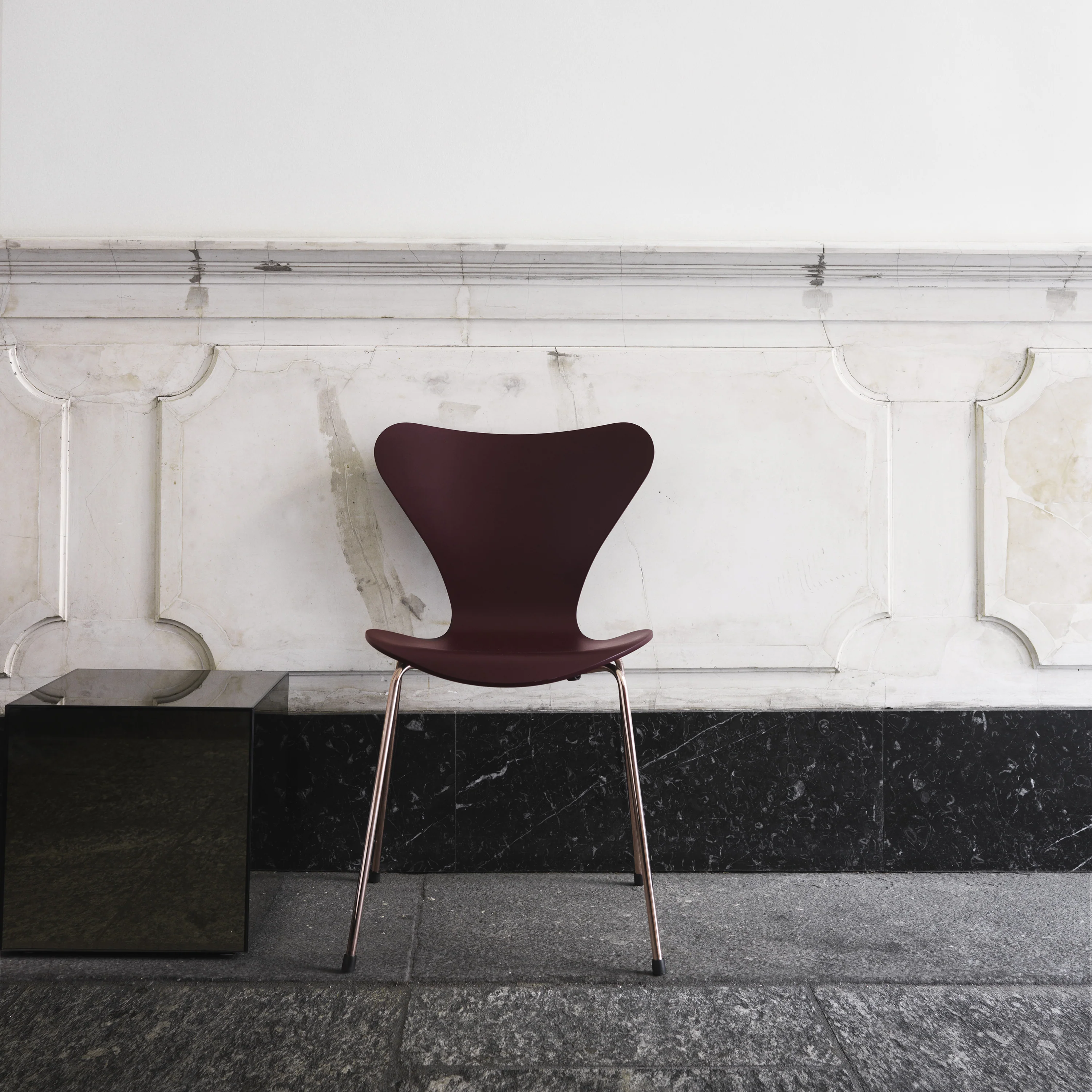 Series 7 Chair - Image 10