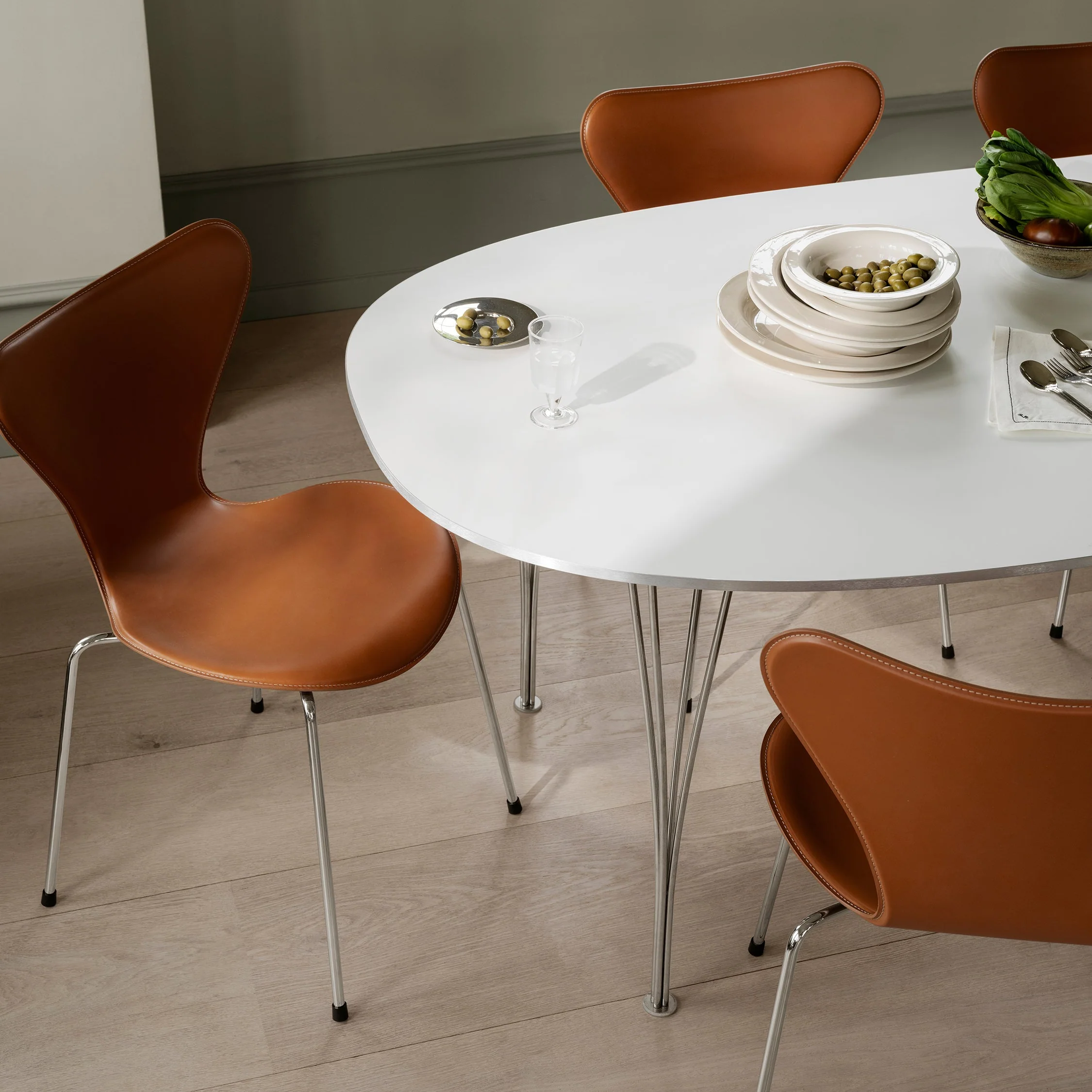 Series 7 Tailored Chair - Image 11