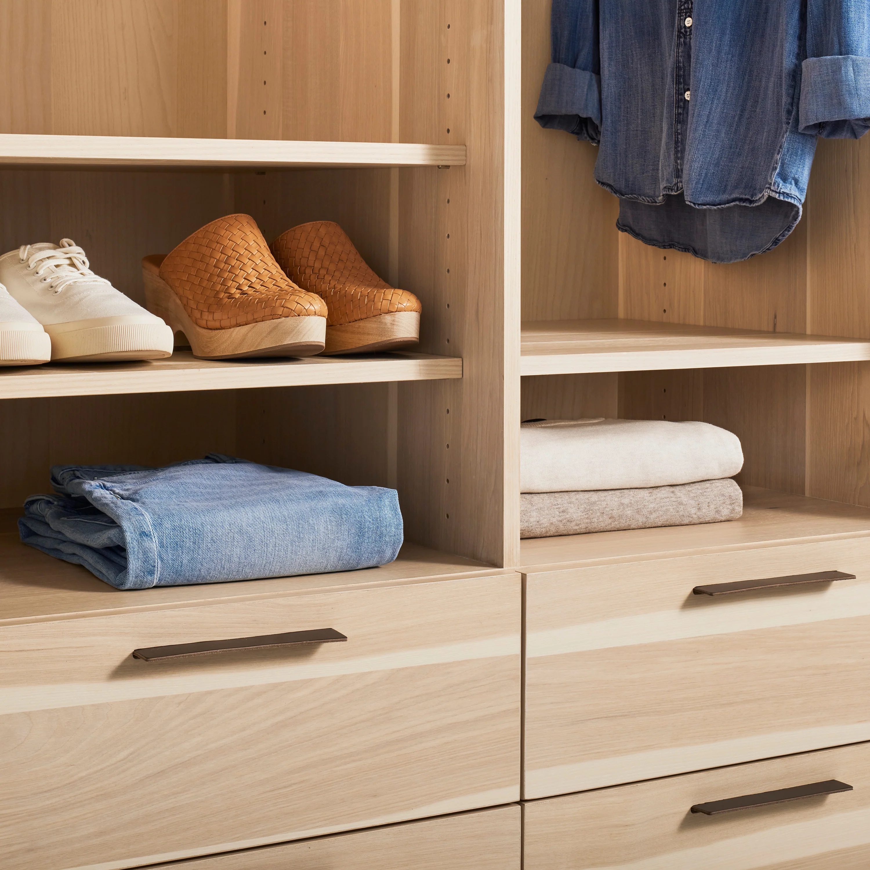 Shale Wardrobe - Image 24