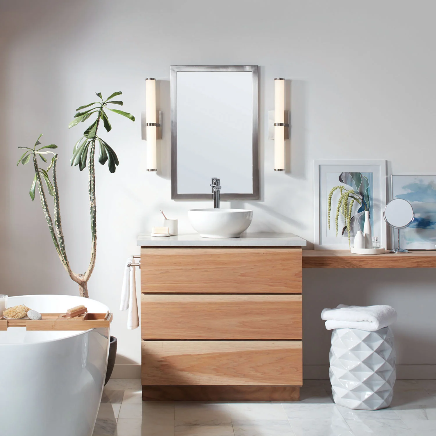 Simi Bathroom Vanity Light - Image 15