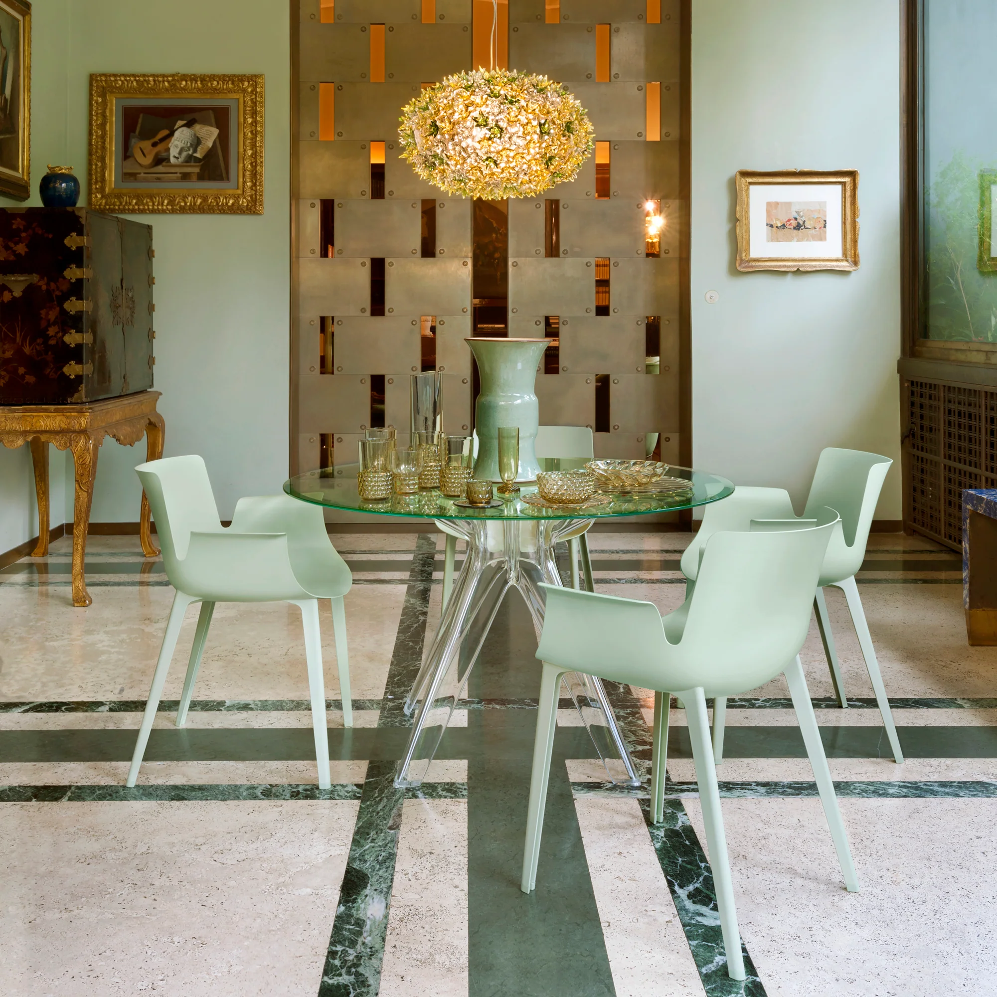 Sir Gio Round Table - Image 27