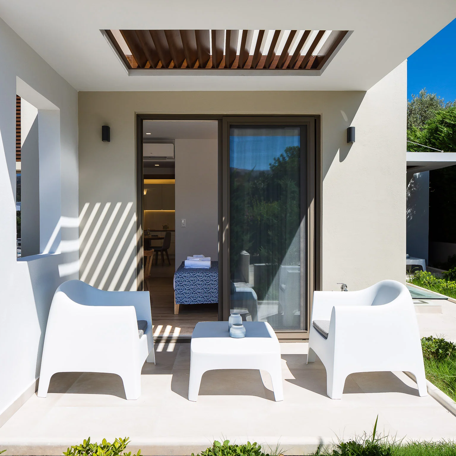 Solid Outdoor Coffee Table - Image 5