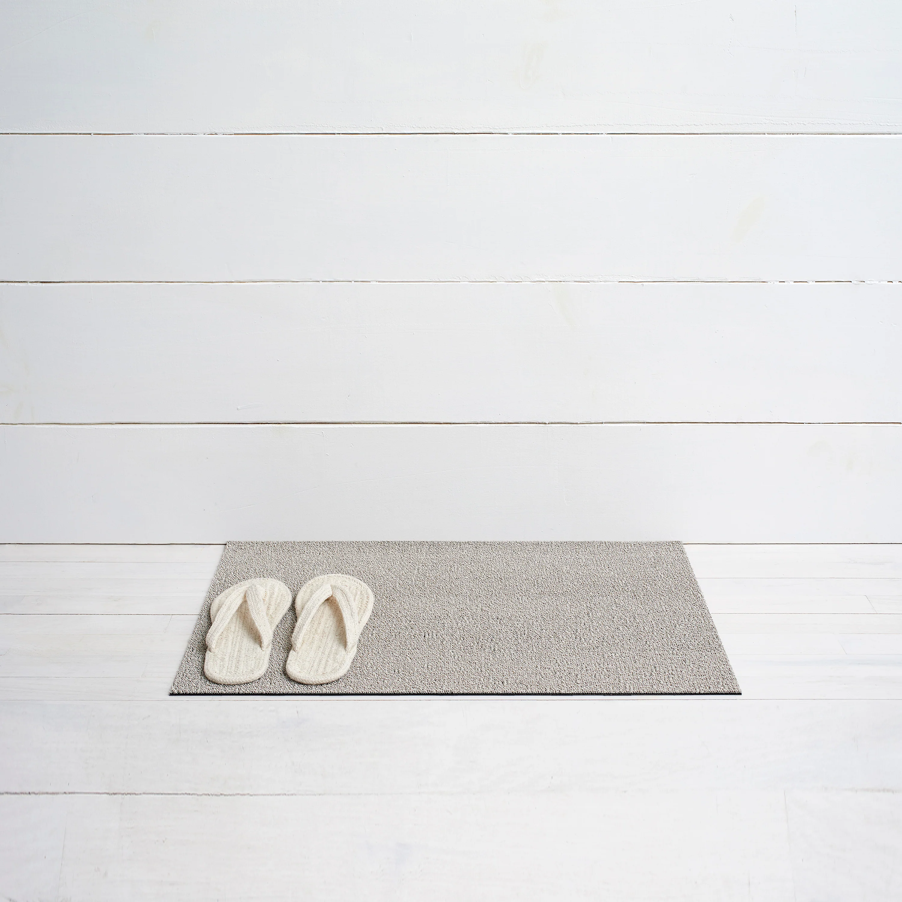 Solid Indoor/Outdoor Shag Mat - Image 8