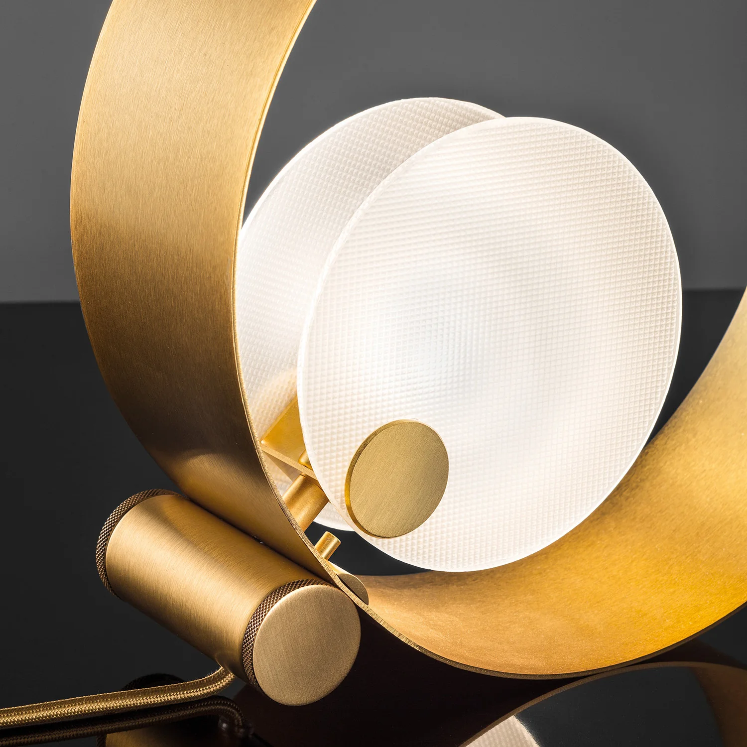 Sound LED Table Lamp - Image 5