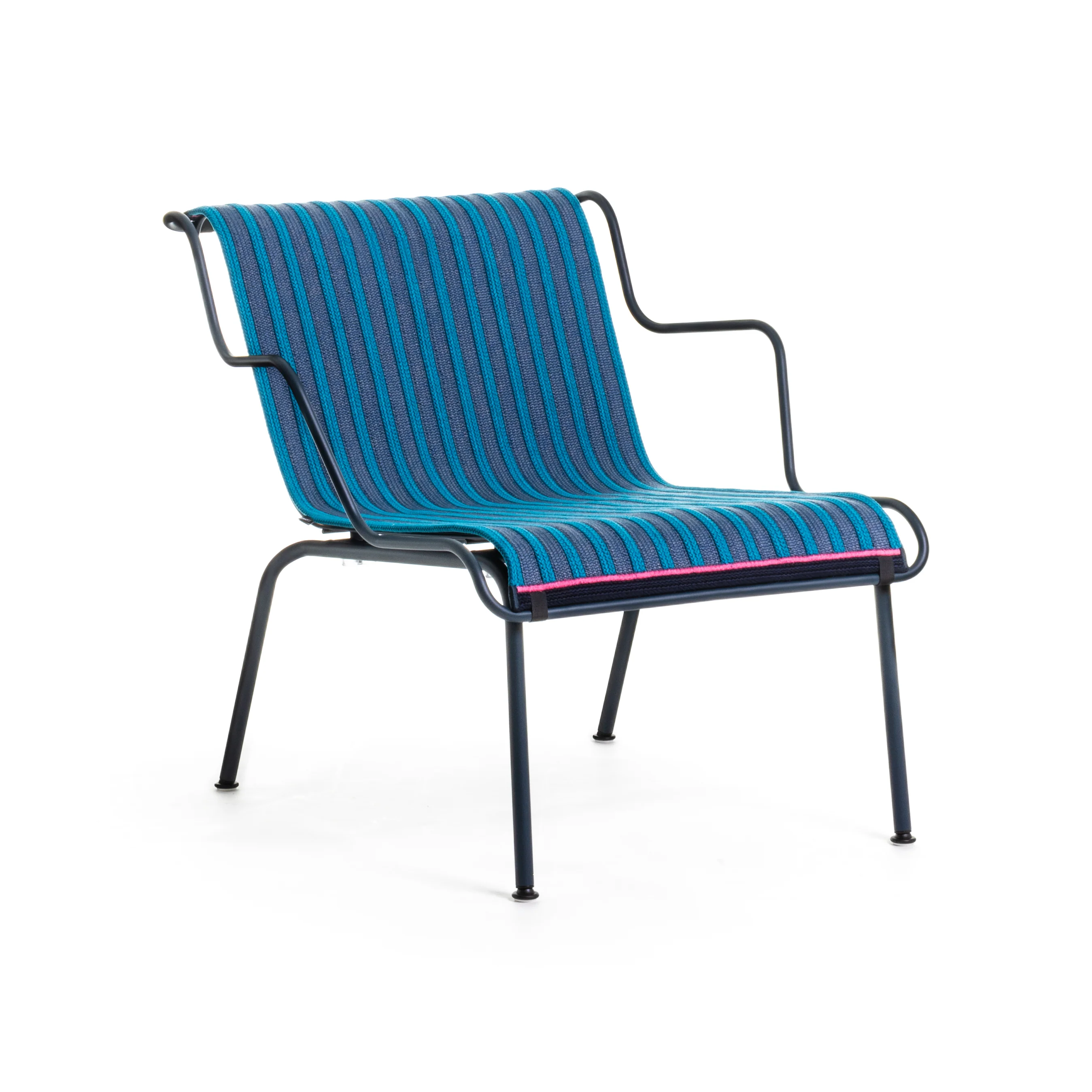 South Outdoor Stackable Lounge Armchair - Image 13