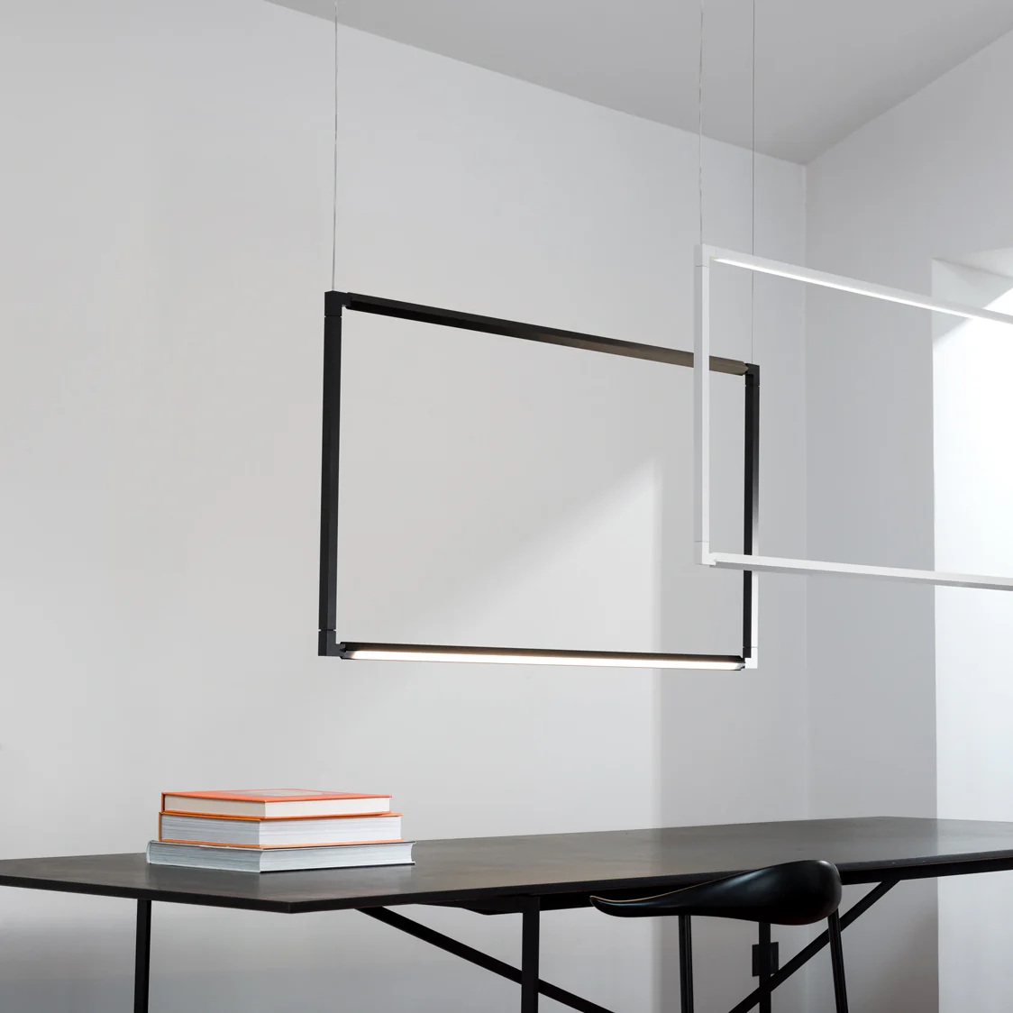 Spigolo Vertical Pendant Light - Image 5