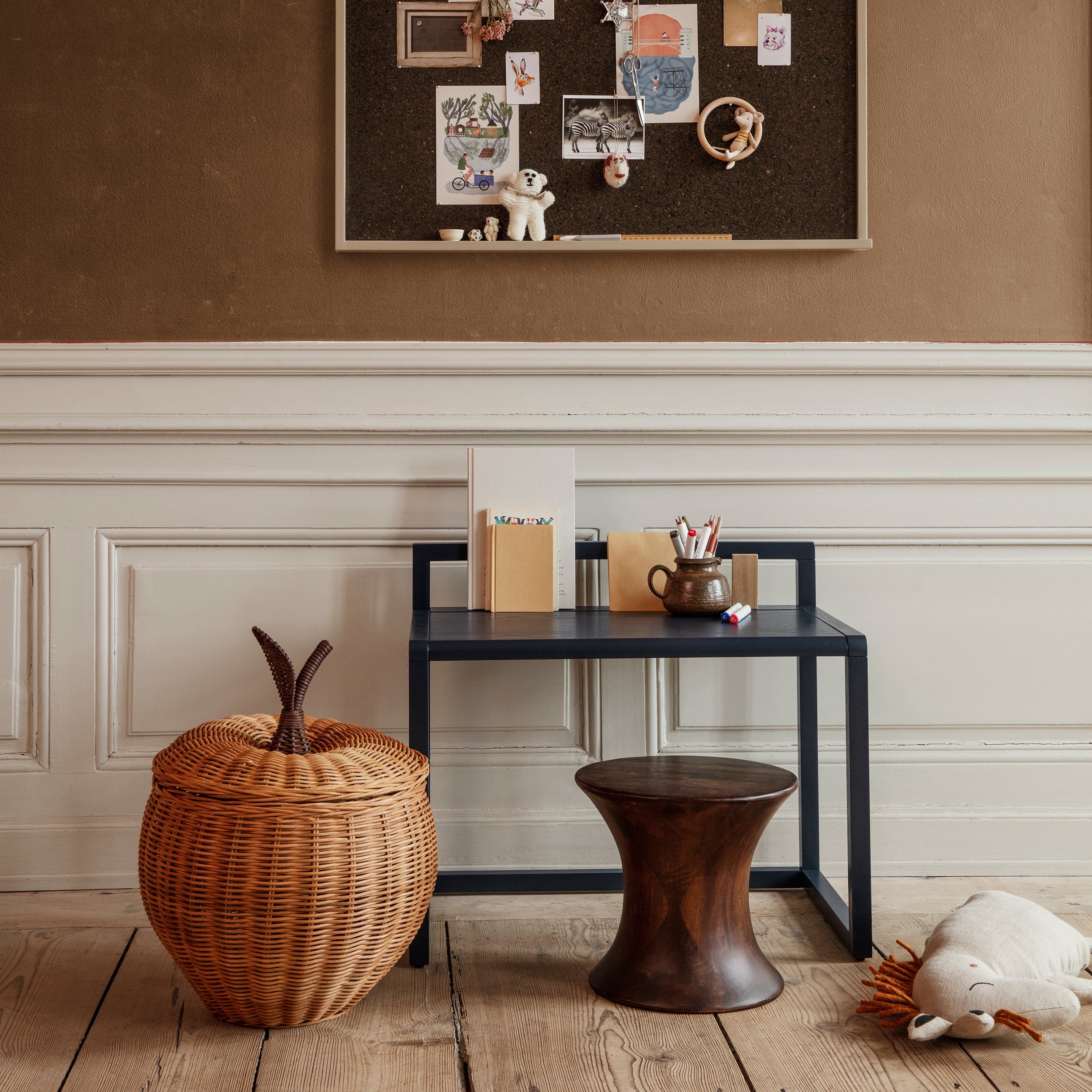 Spin Stool - Image 2