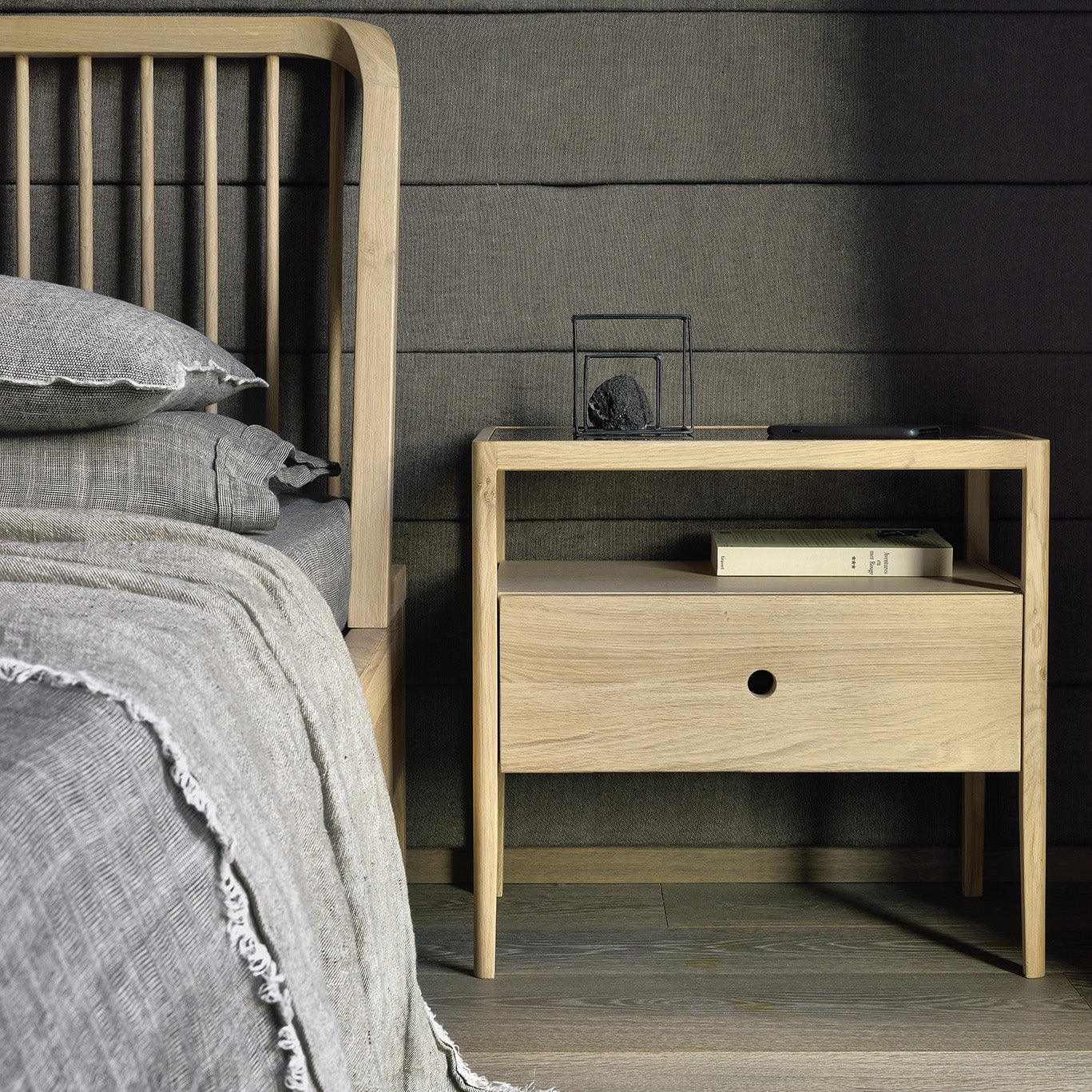 Spindle Bed - Image 15