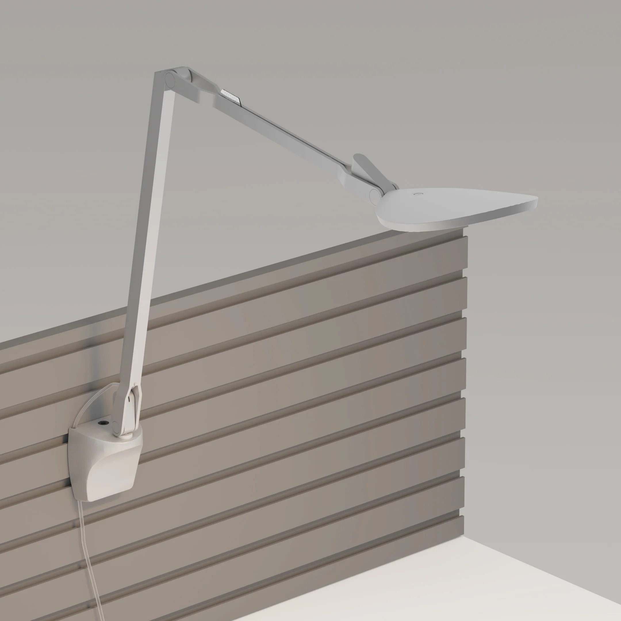 Splitty Reach Pro Gen 2 Desk Lamp - Image 4