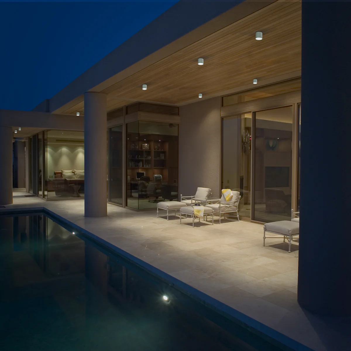 Squat LED Outdoor Flush Mount - Image 4