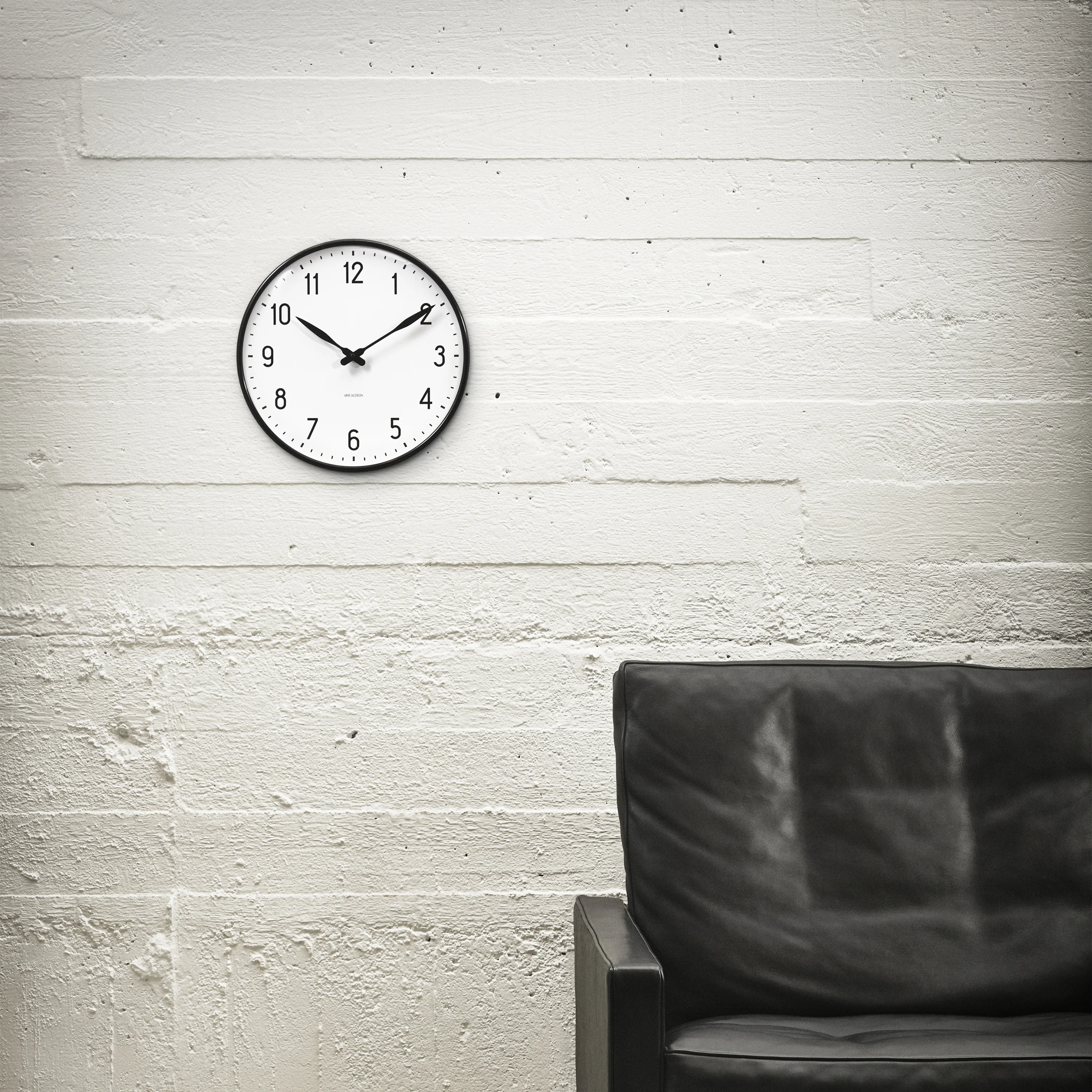Station Wall Clock - Image 5
