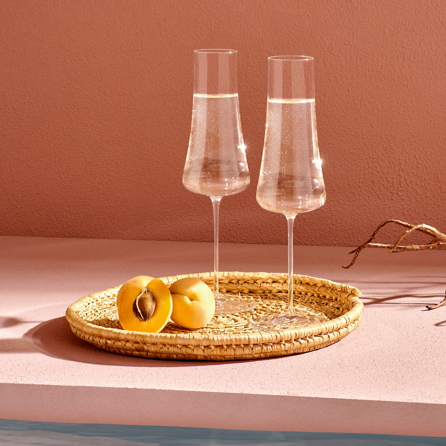 Stem Zero Volcano Champagne Glass - Image 2
