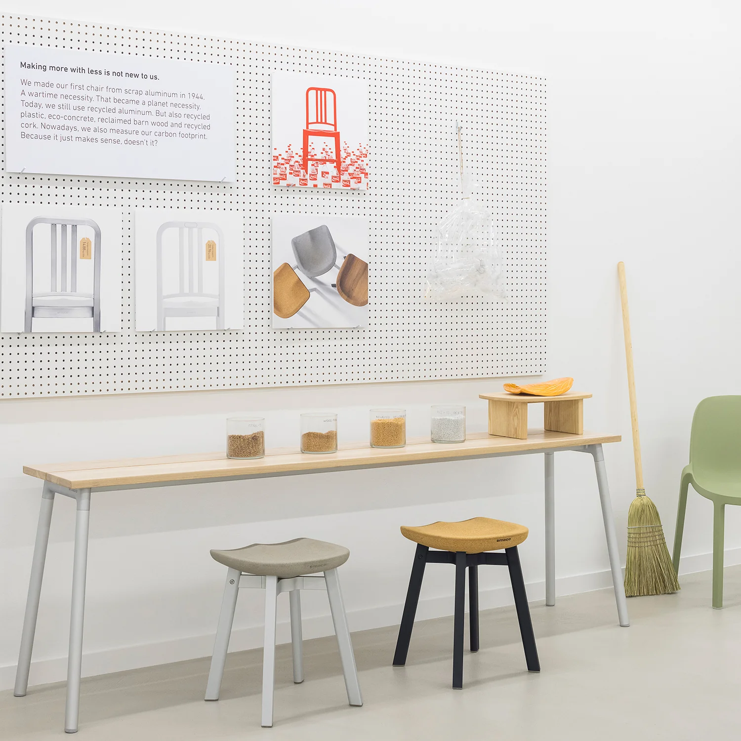 Su Small Stool - Image 36