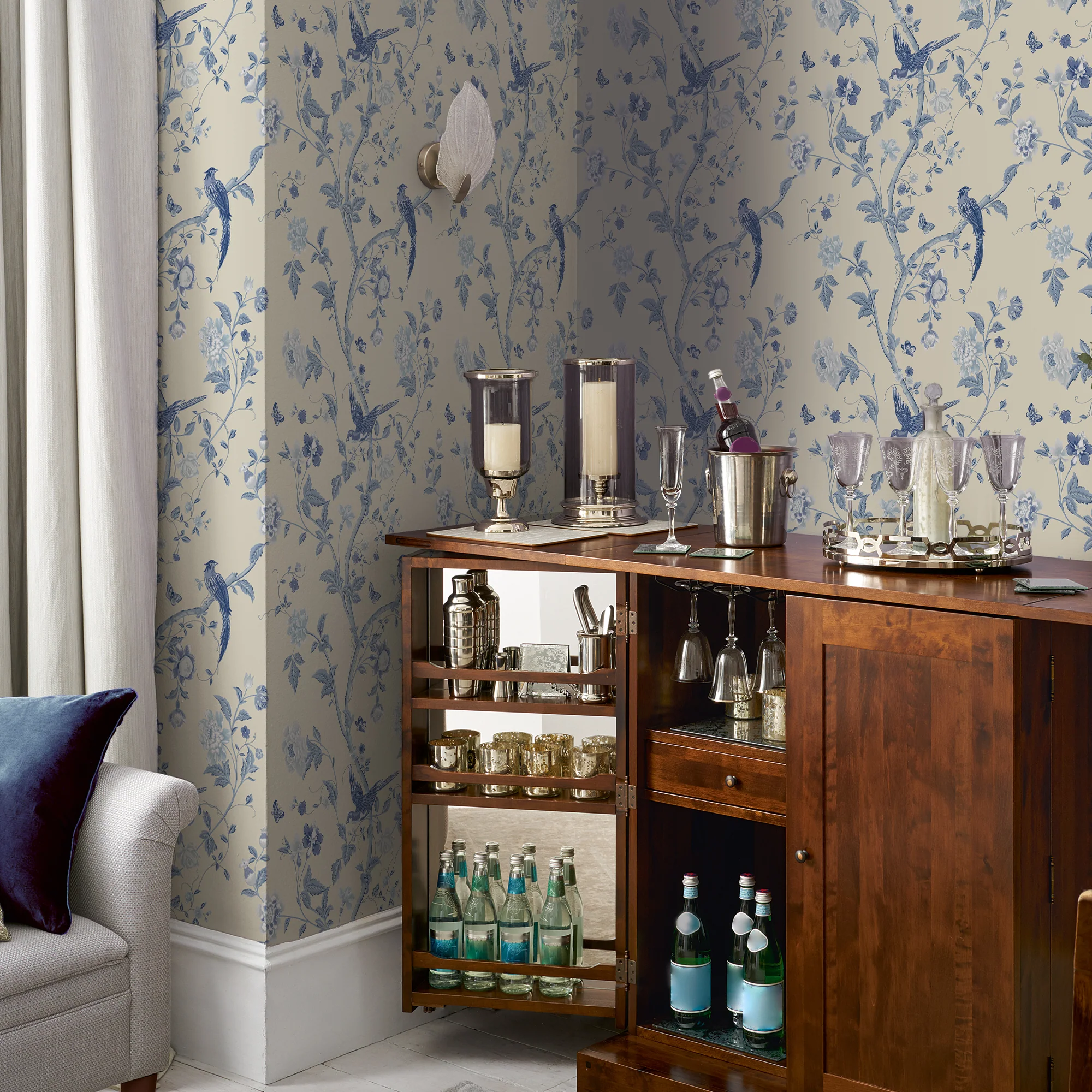 Laura Ashley Summer Palace Duck Egg Wallpaper Wallpaper - Image 9