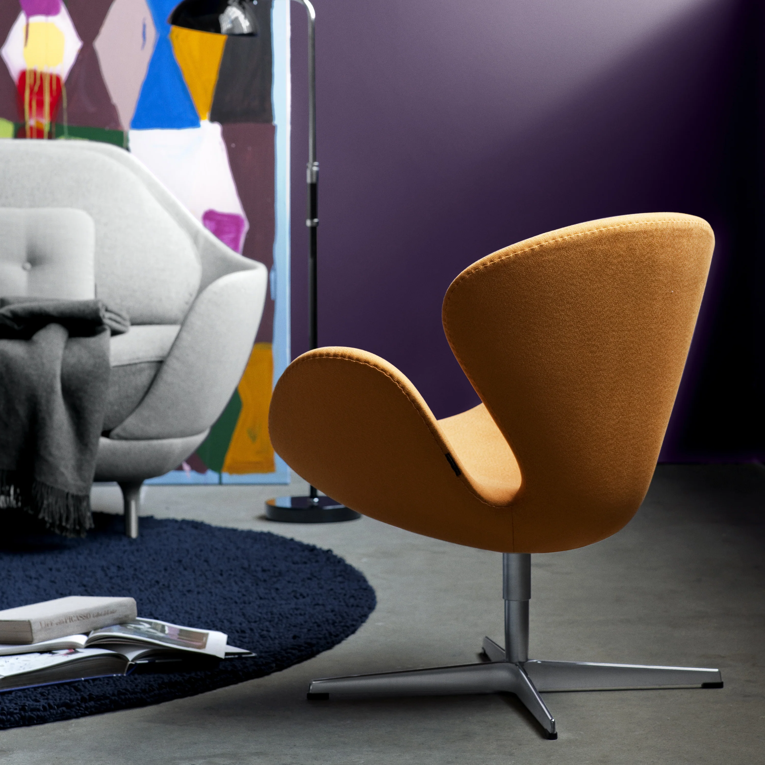 Swan Lounge Chair - Image 35