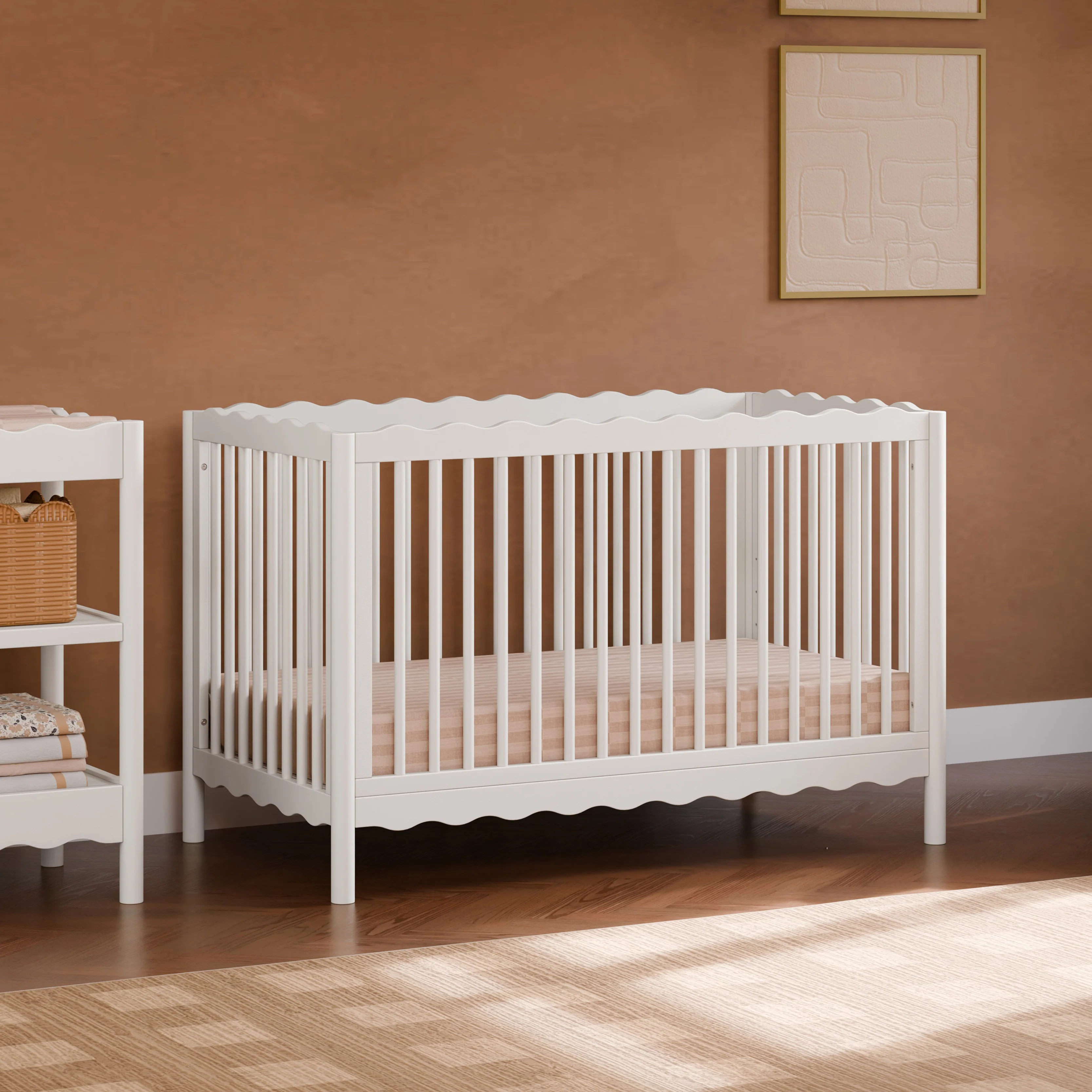 Swell 4-in-1 Convertible Crib with Toddler Bed Conversion Kit - Image 2