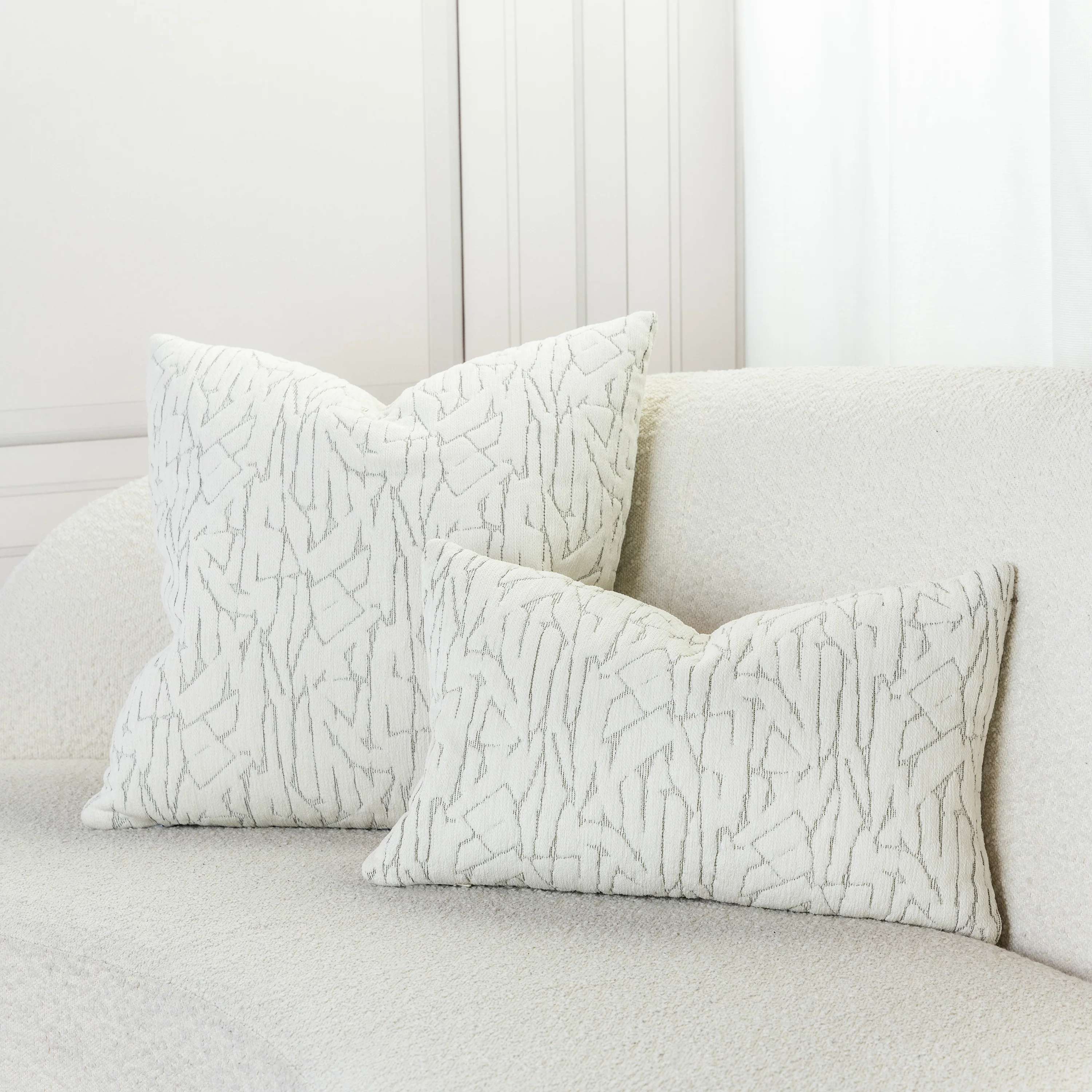 Synchronize Outdoor Pillow - Image 9