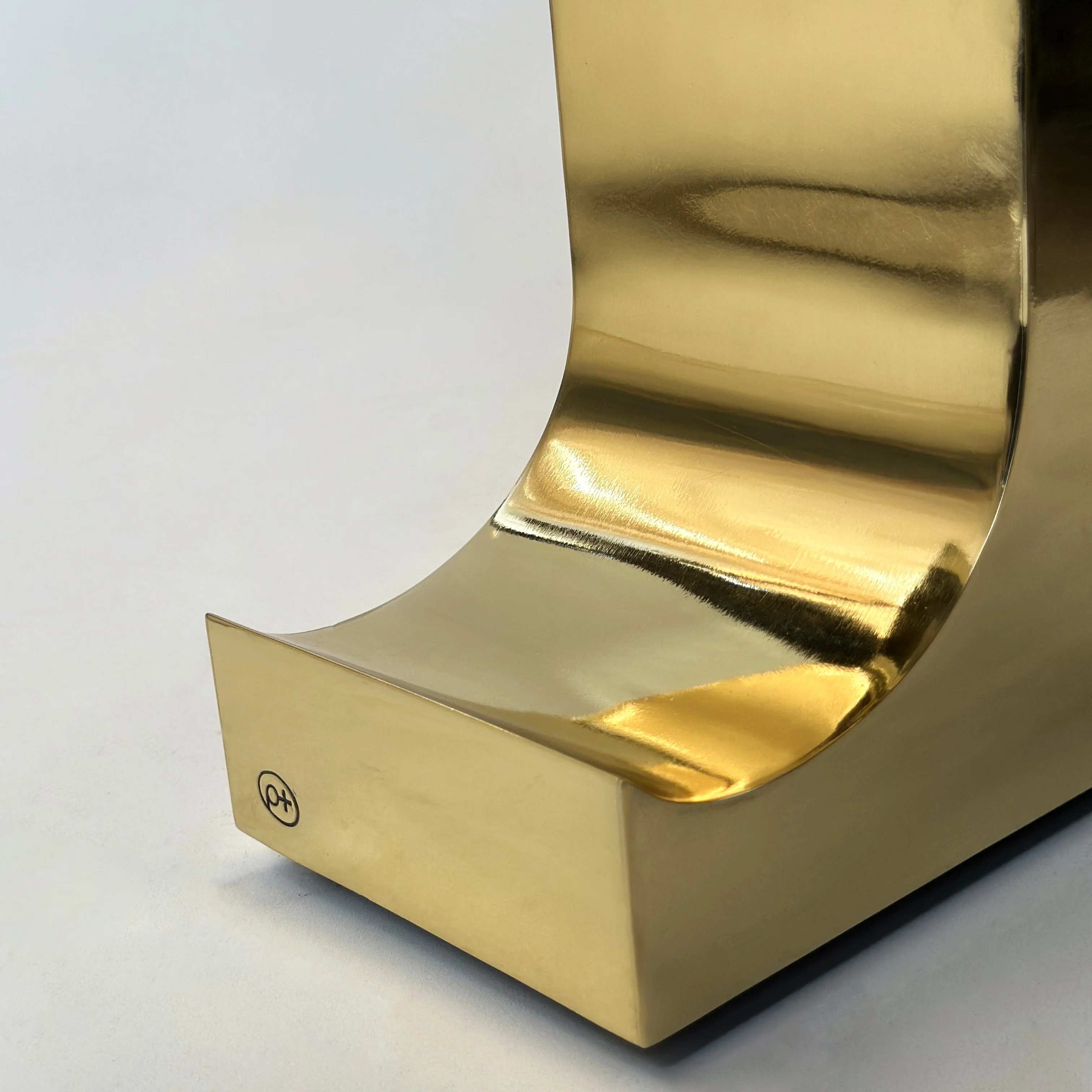 T Table Lamp - Image 8
