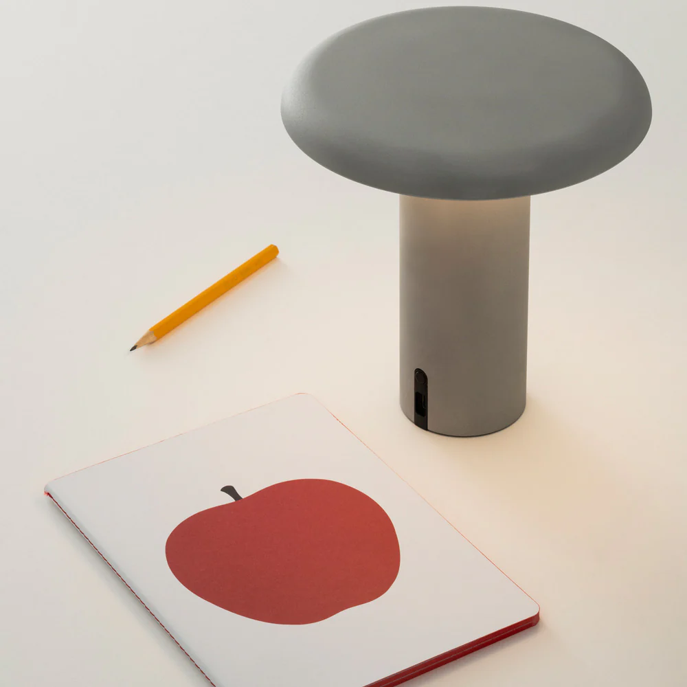 Takku Portable LED Table Lamp - Image 10