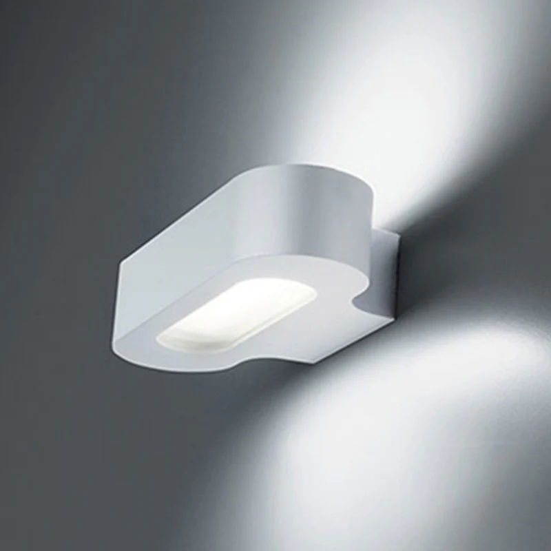 Talo Mini Wall Light - Image 10