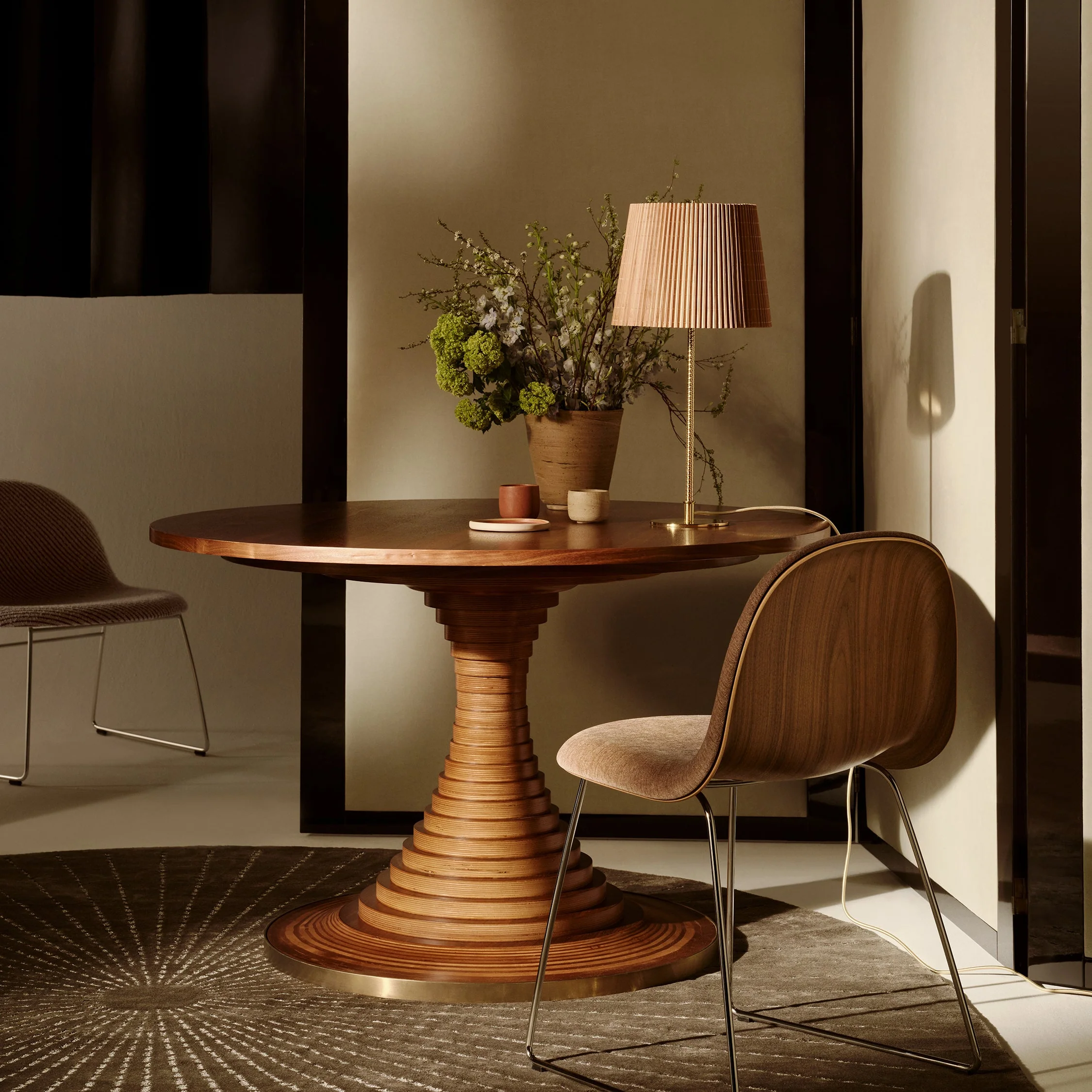 Tavolo a Dischi Dining Table - Image 3