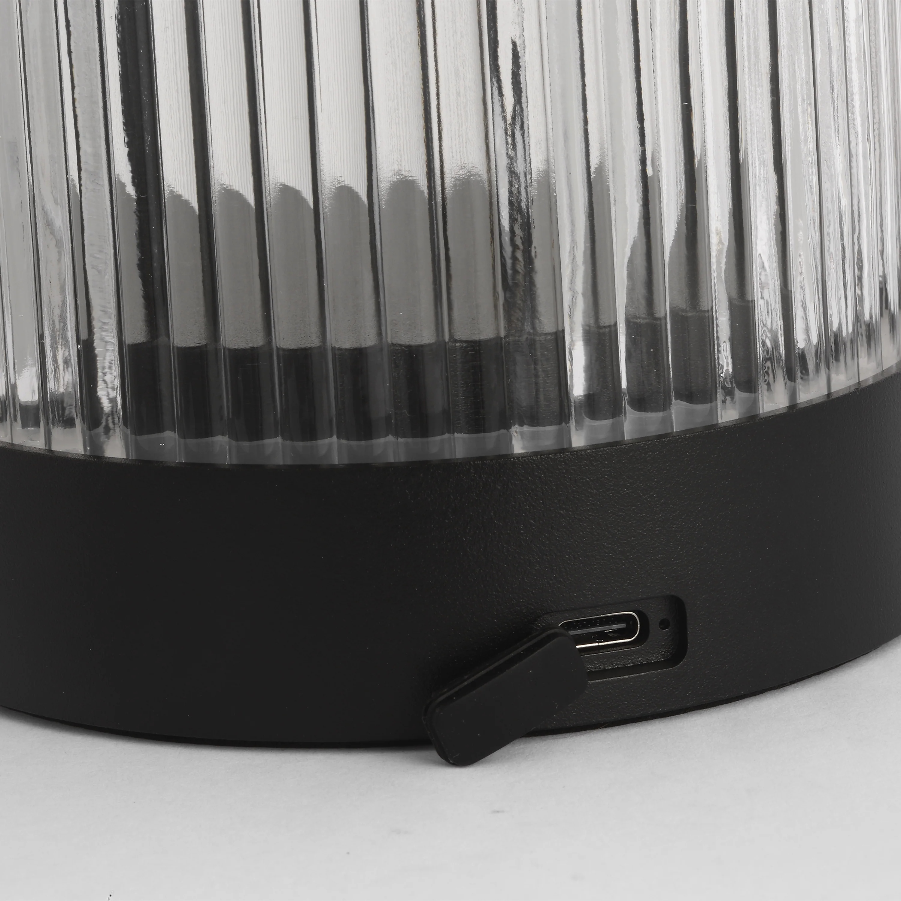Tawa Portable LED Table Lamp - Image 22