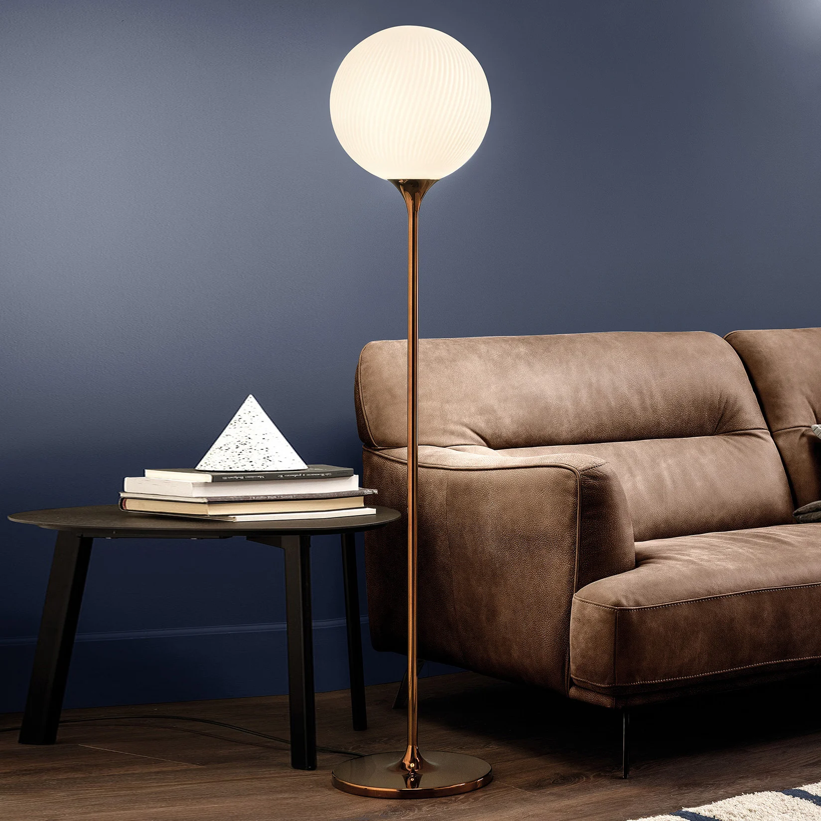 Tee Floor Lamp - Image 2