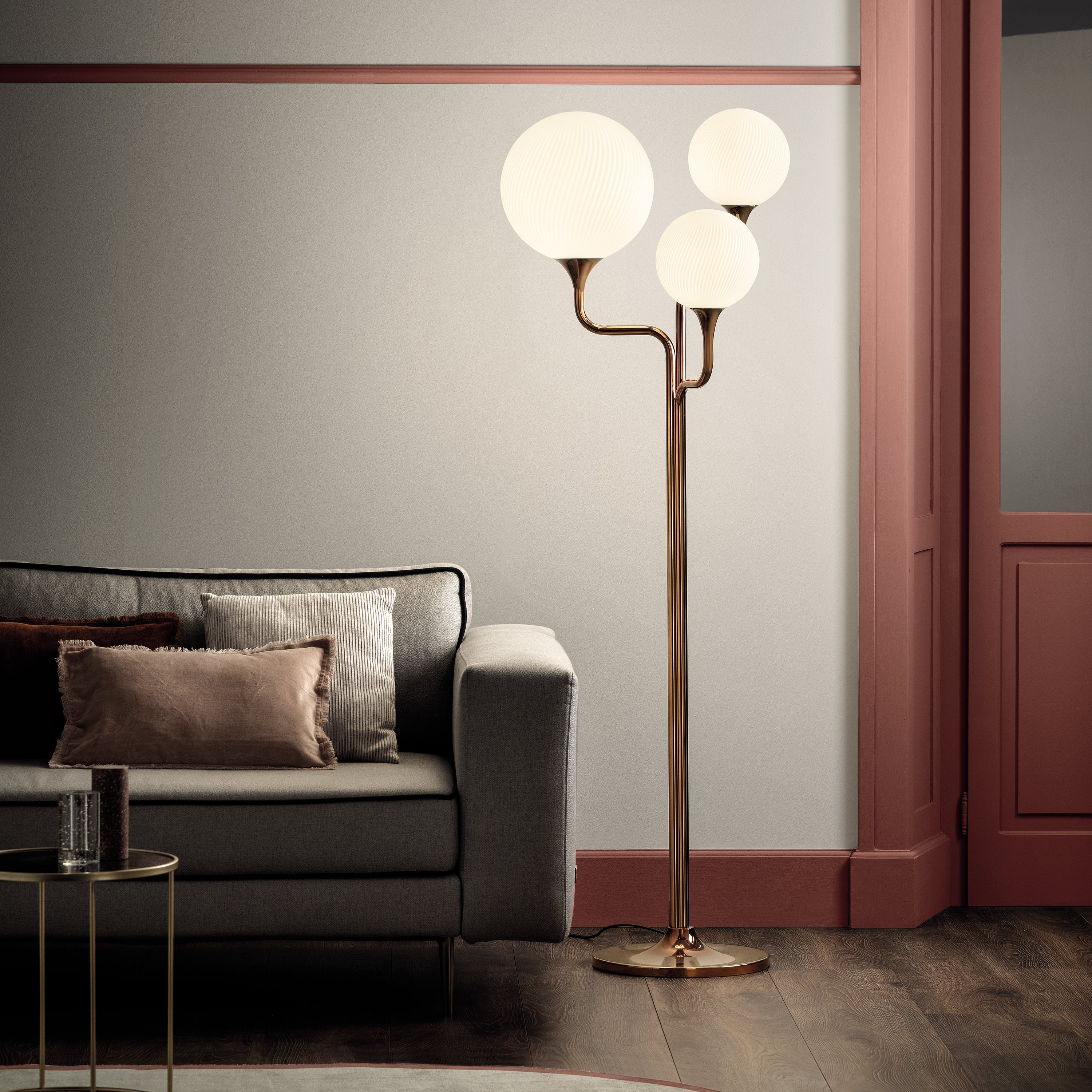 Tee STL3 Floor Lamp - Image 2