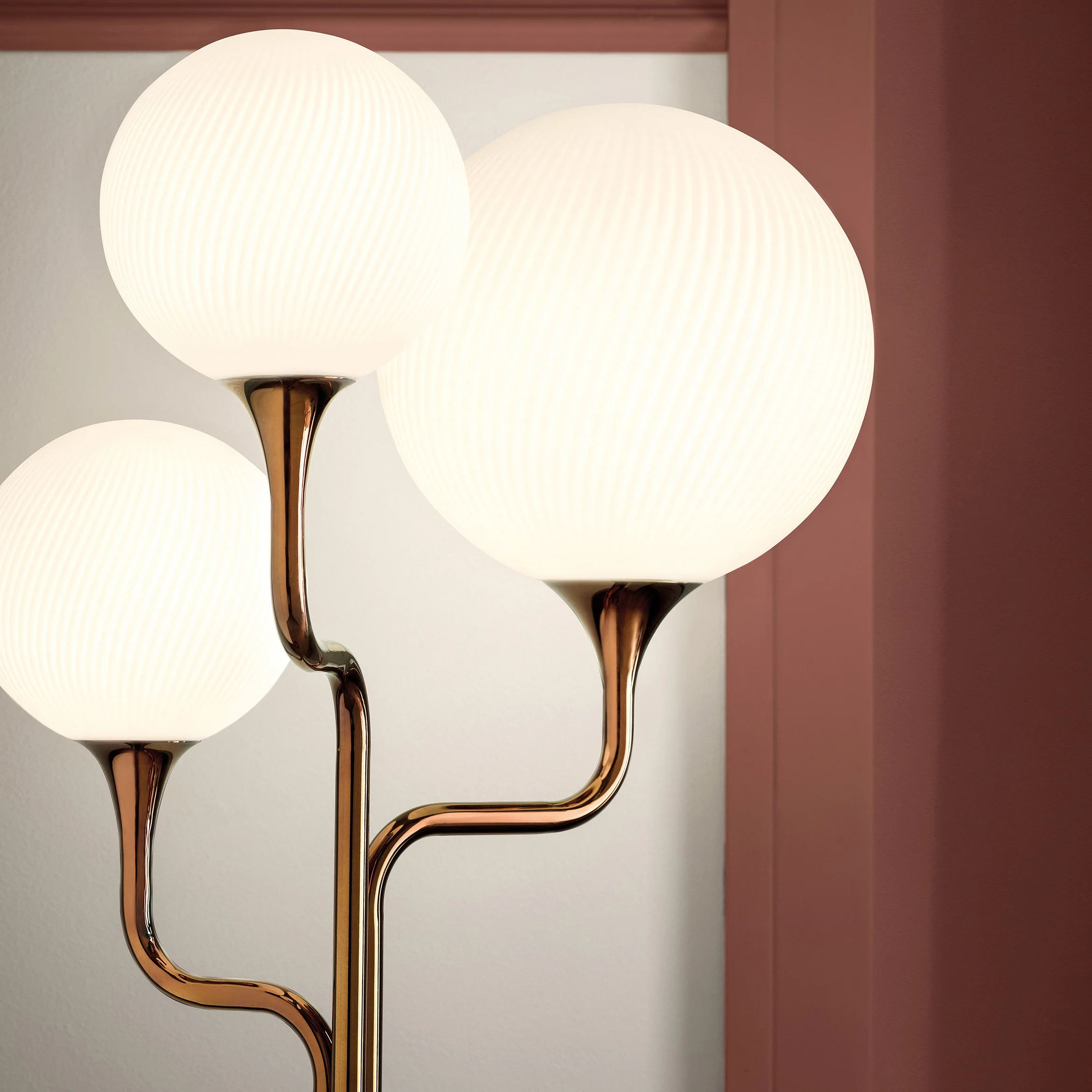 Tee STL3 Floor Lamp - Image 4
