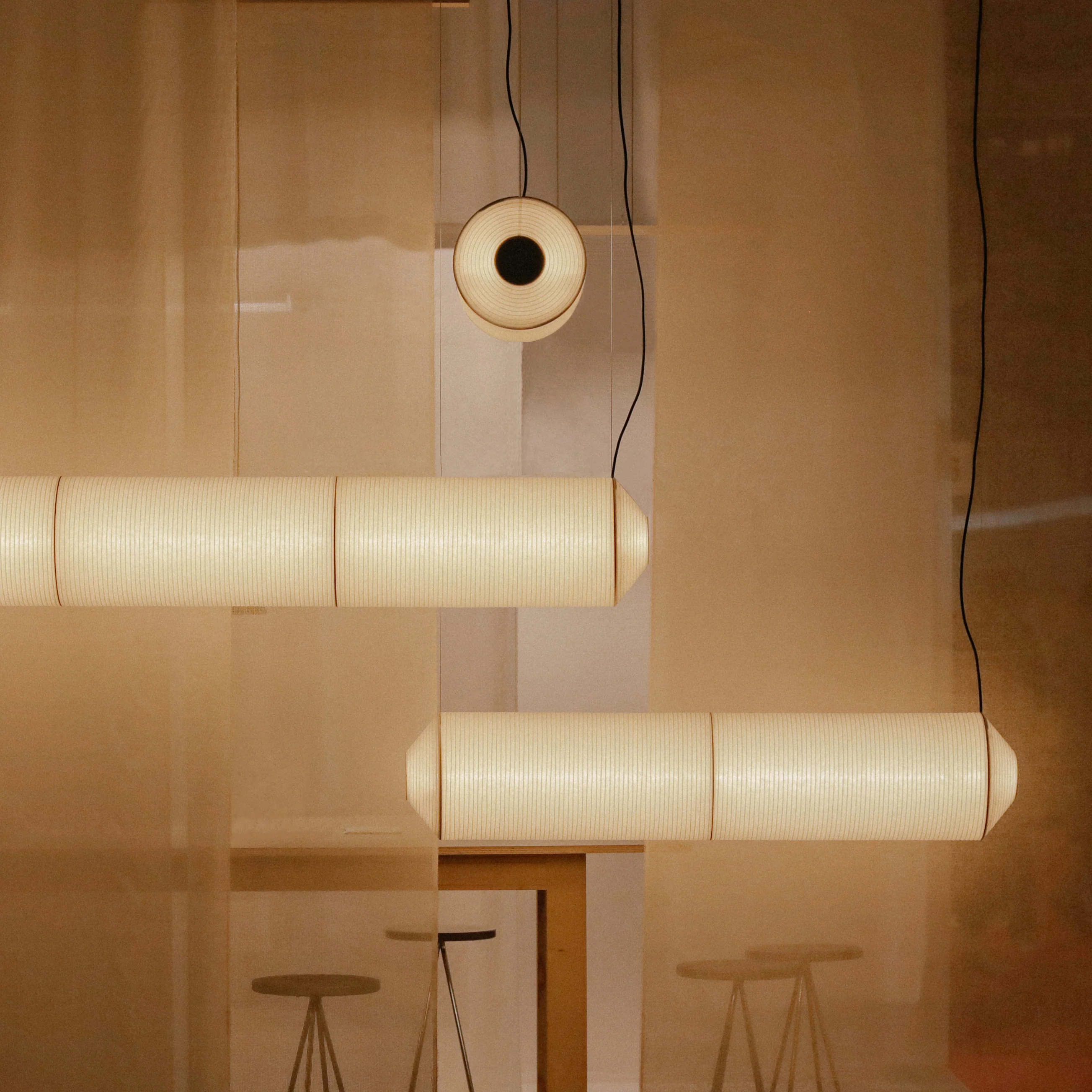 Tekiò Horizontal Linear Suspension Light - Image 11