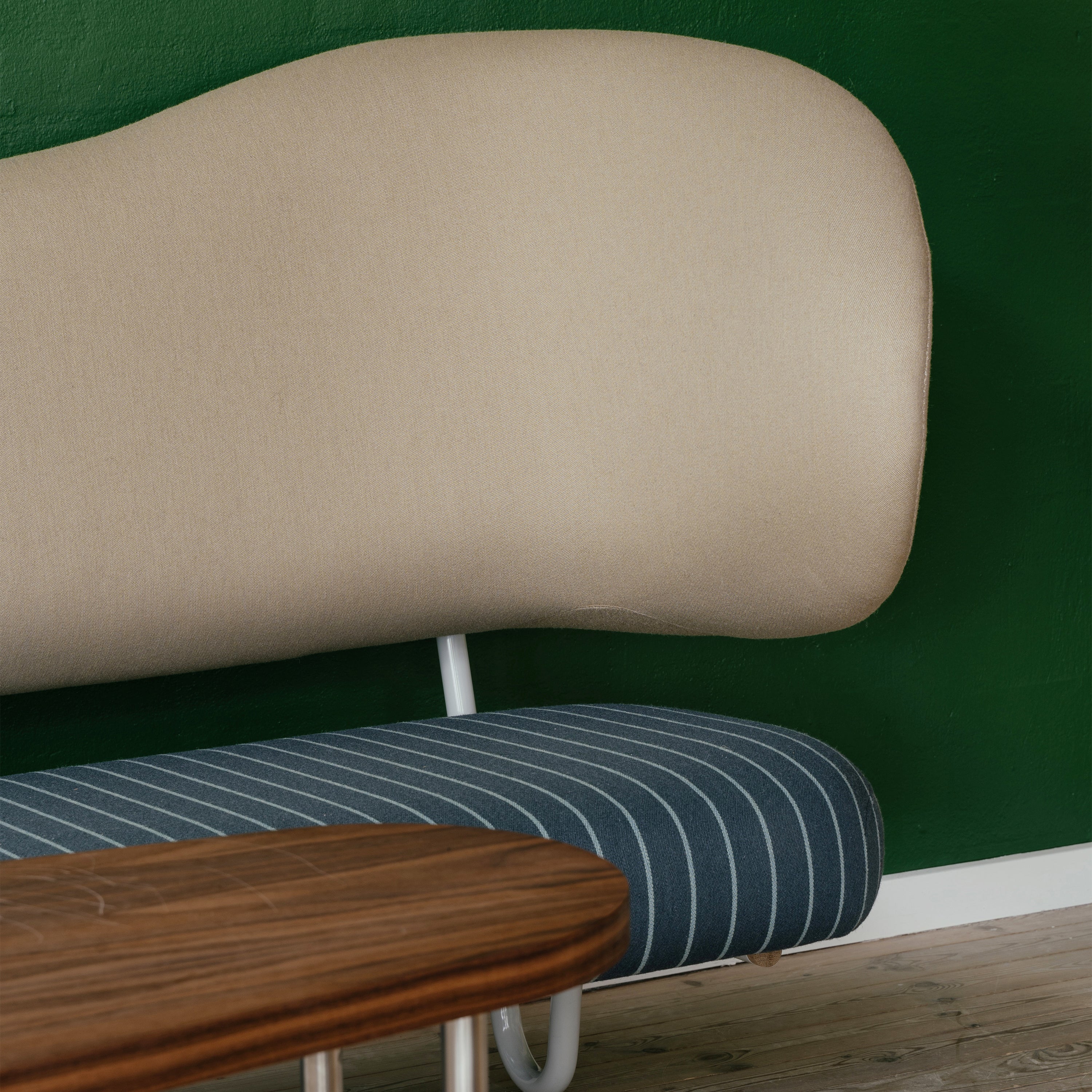 The Aubertin Wall Sofa - Image 6