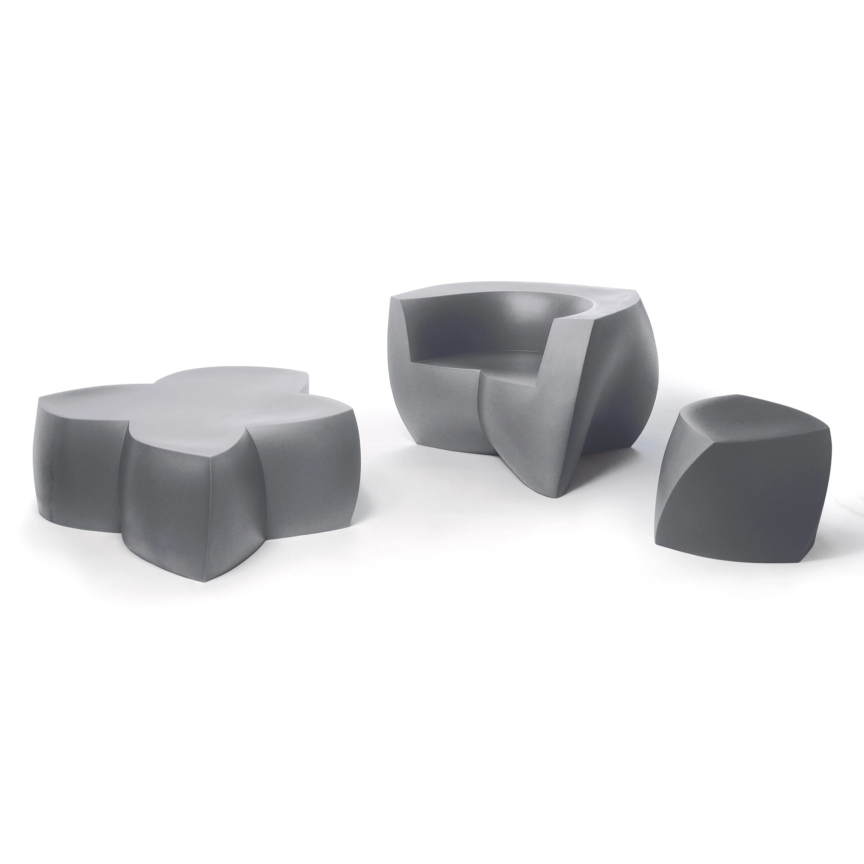 Gehry Outdoor Easy Chair - Image 15