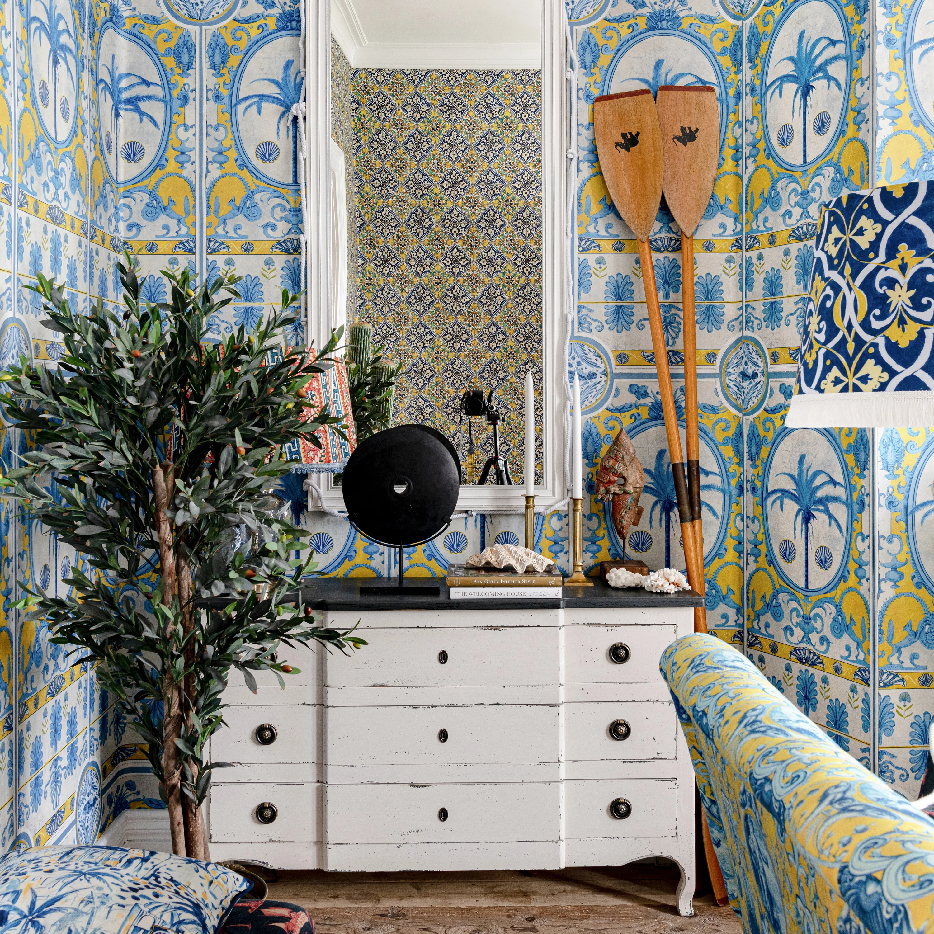 The Villa Mural Wallpaper - Image 5