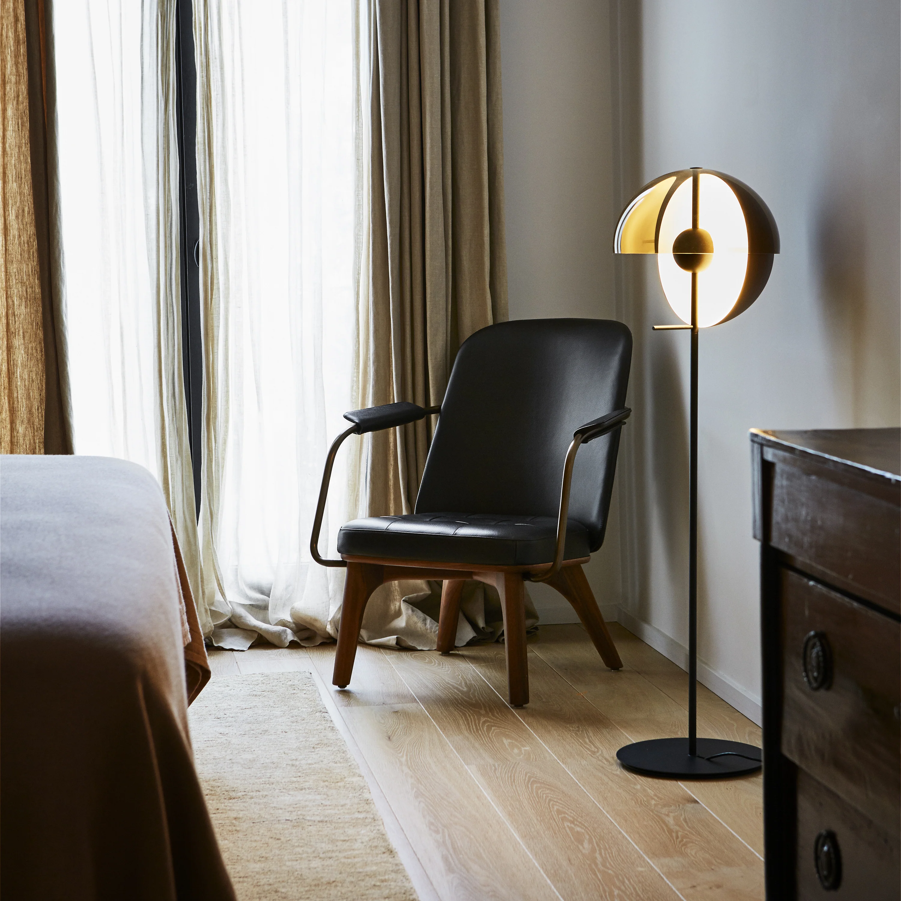Theia P Dimmable LED Floor Lamp - Image 3