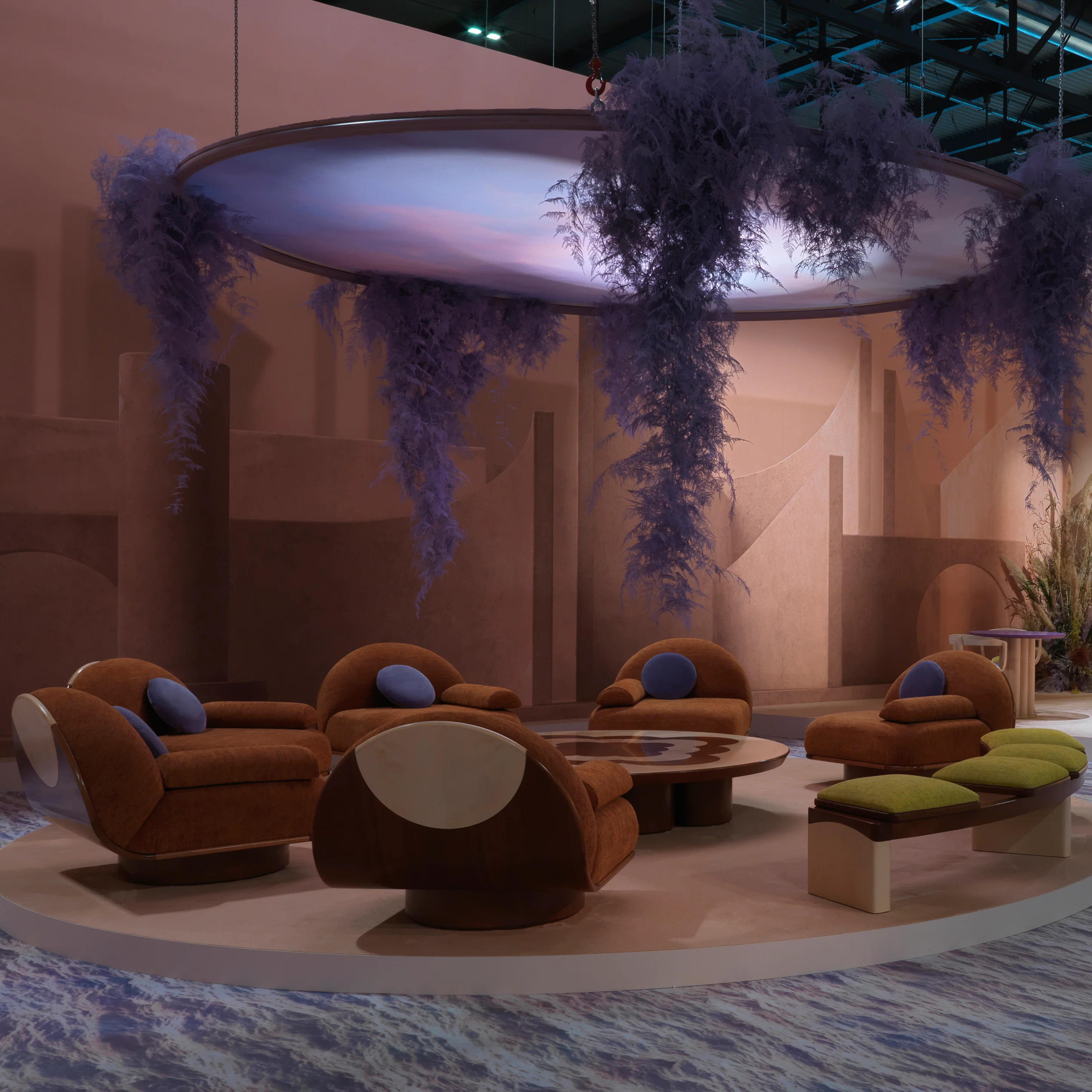 Thumb Lounge Chair - Image 5
