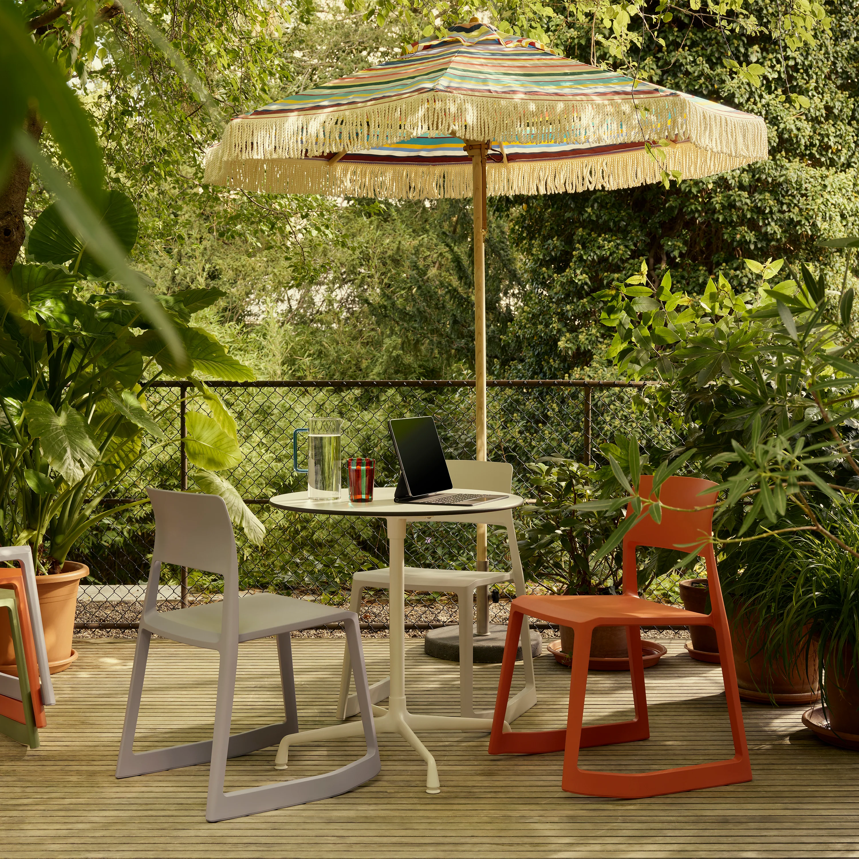 Tip Ton RE Chair - Image 38