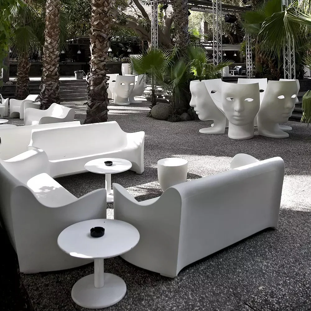 Tokyo Pop Outdoor Sofa - Image 14