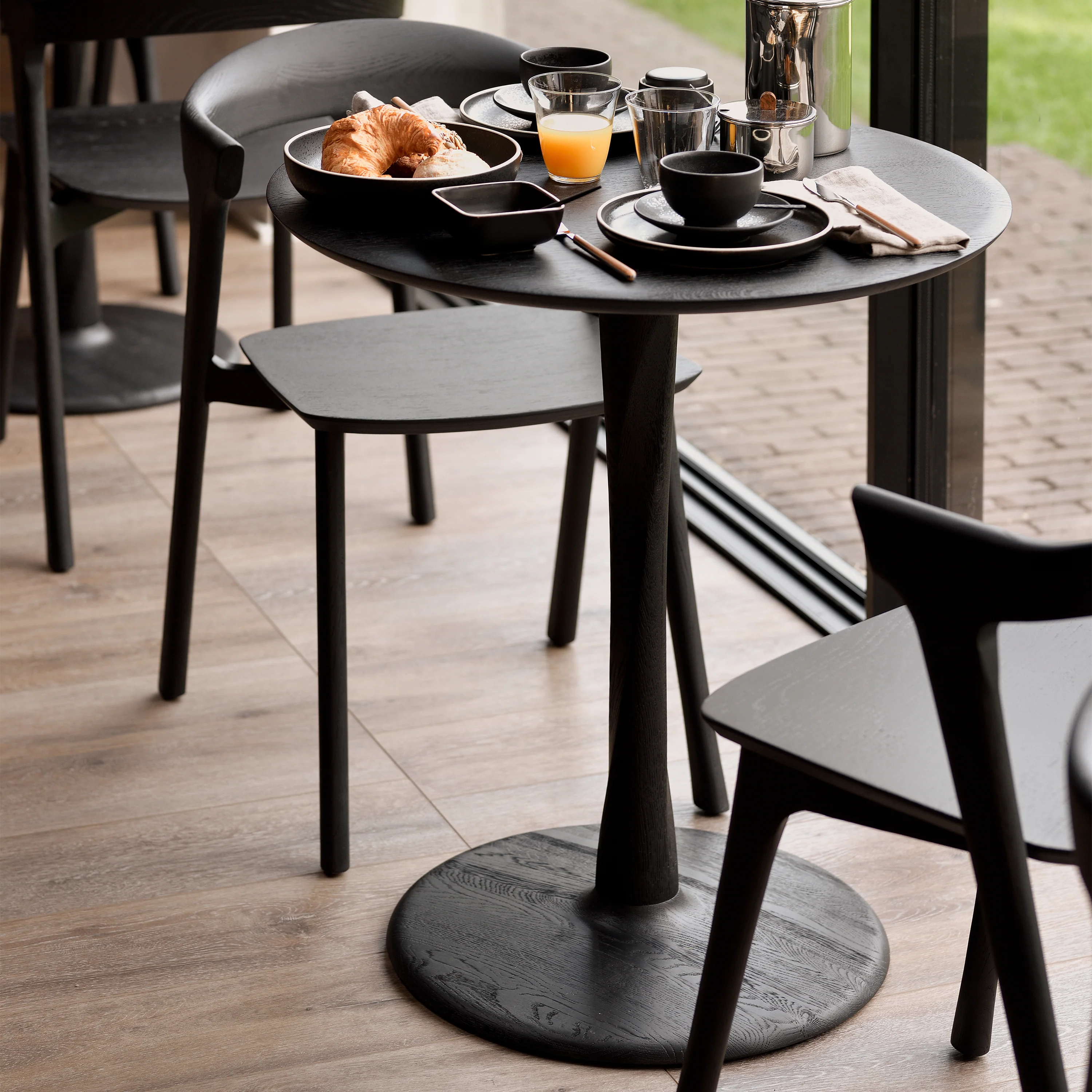 Torsion Dining Table - Image 15