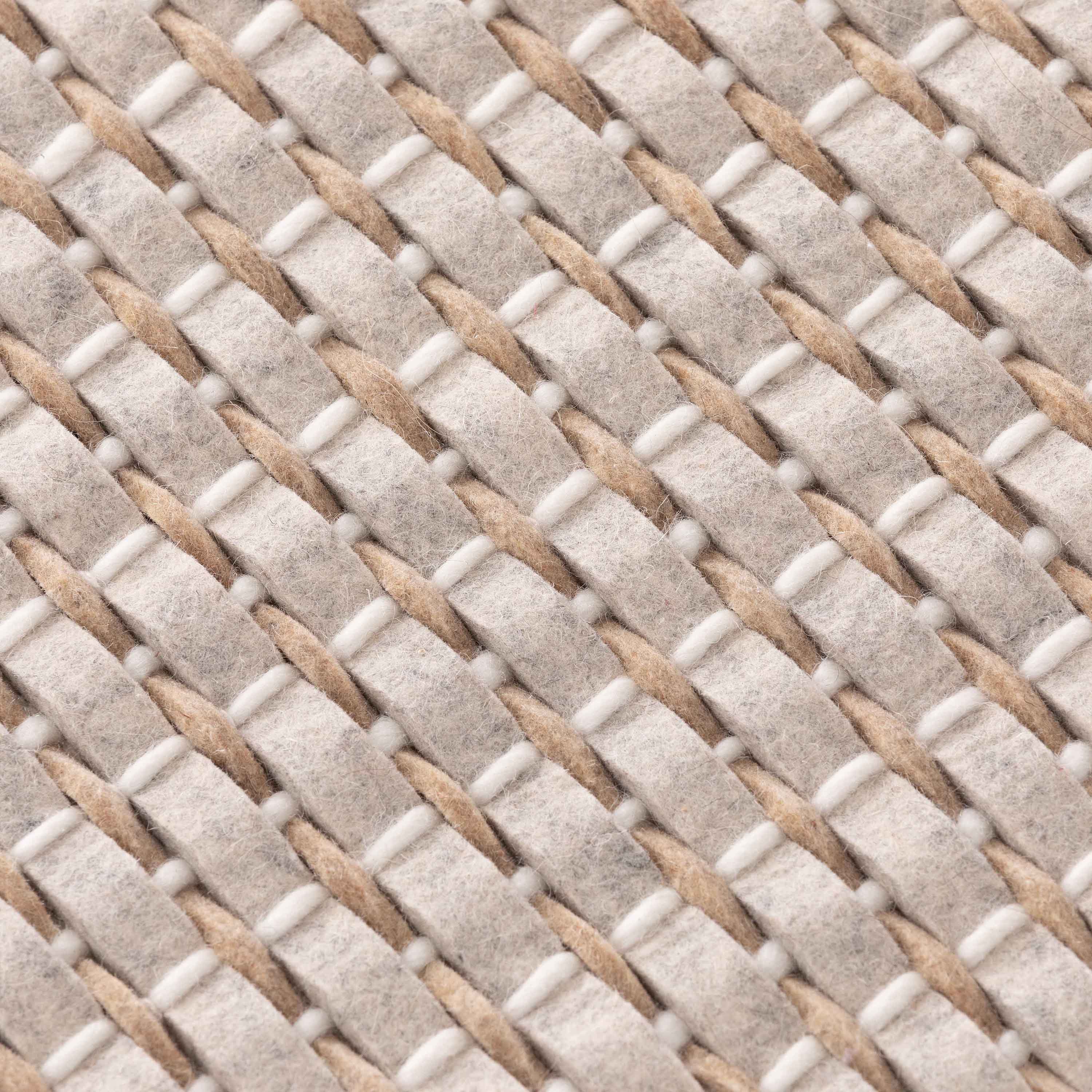 Tramas Rug - Image 3