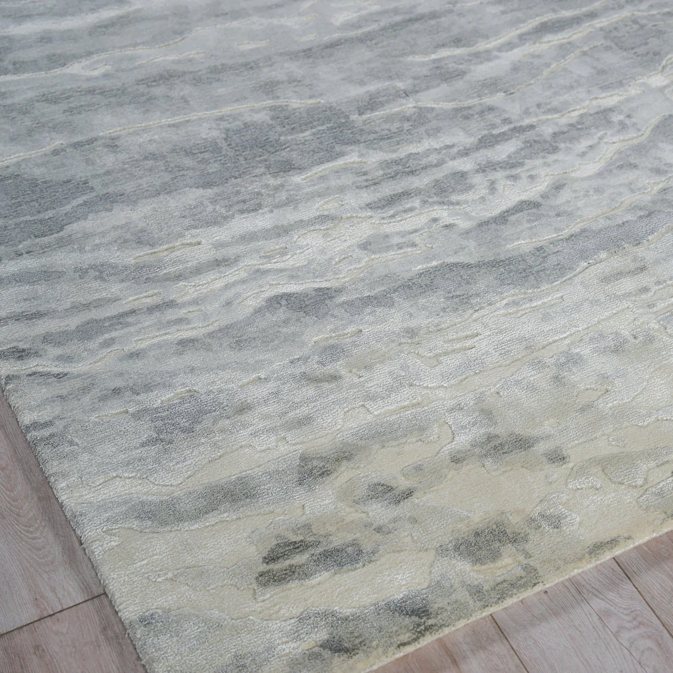 Travertine Area Rug - Image 7