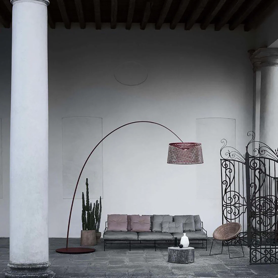 Twiggy Grid LED Outdoor Floor Lamp - Image 8