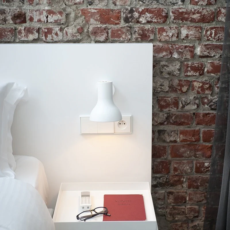 Type 75 Wall Light - Image 11