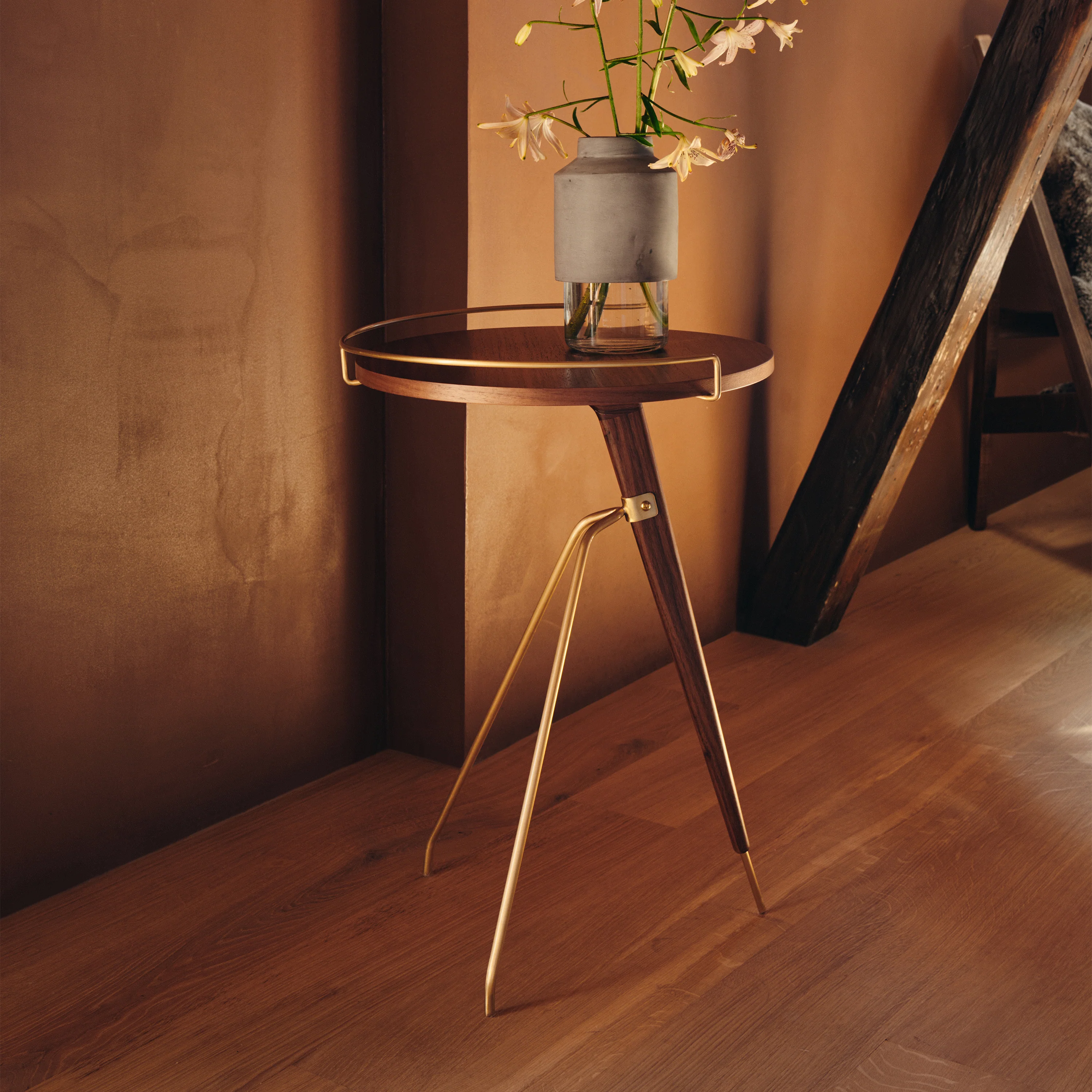 Umanoff Side Table - Image 16