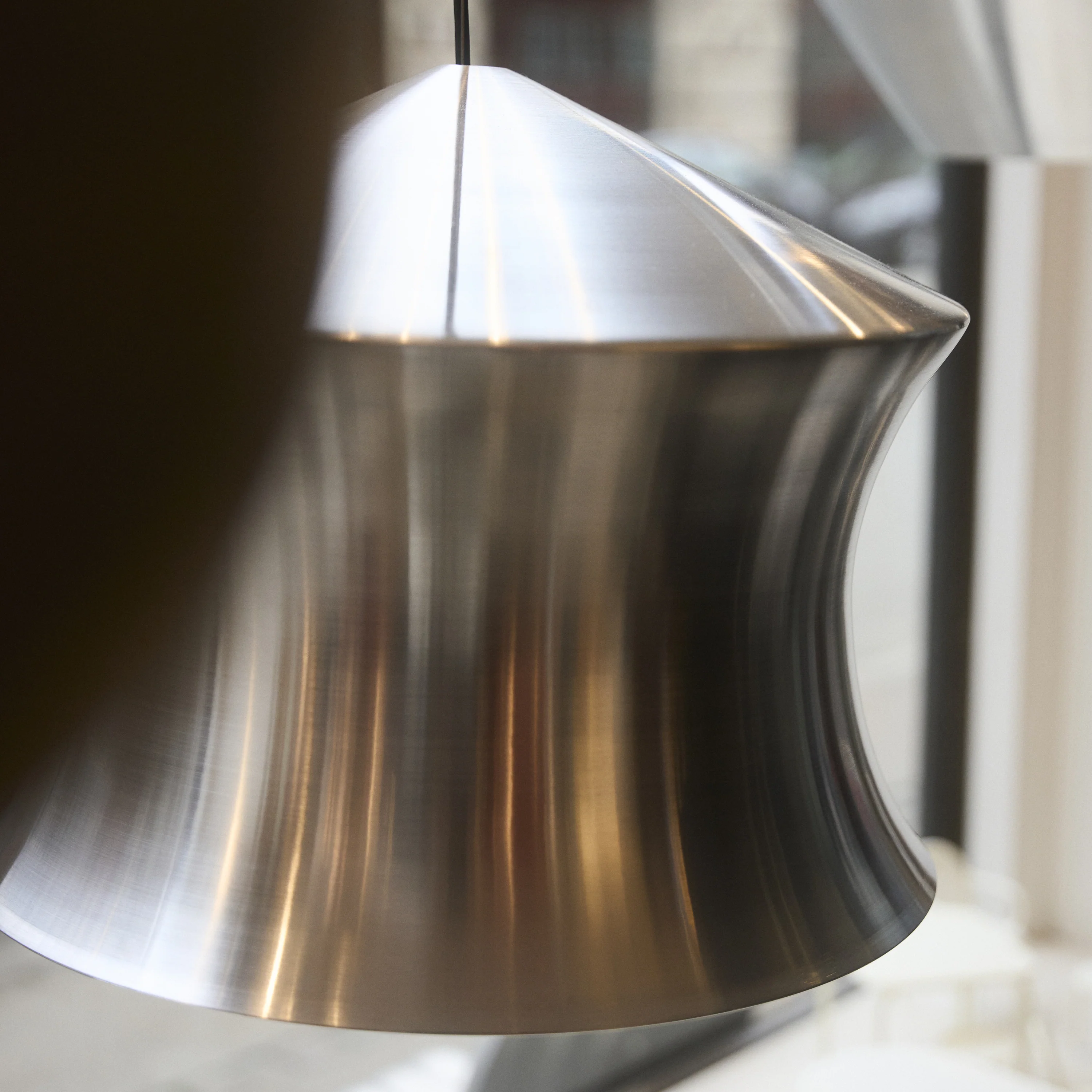 Unbeaten Waist LED Pendant Light - Image 3