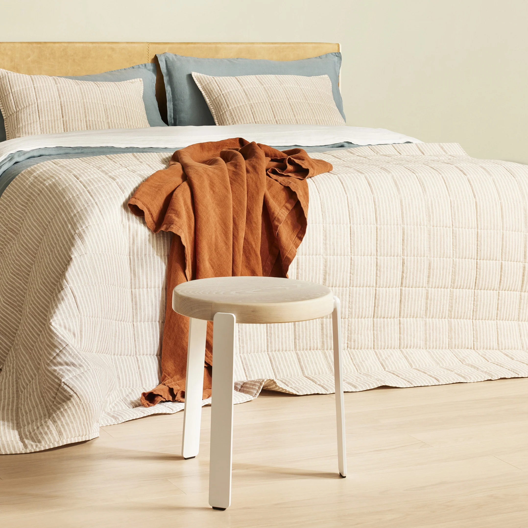 Unit Stool - Image 14
