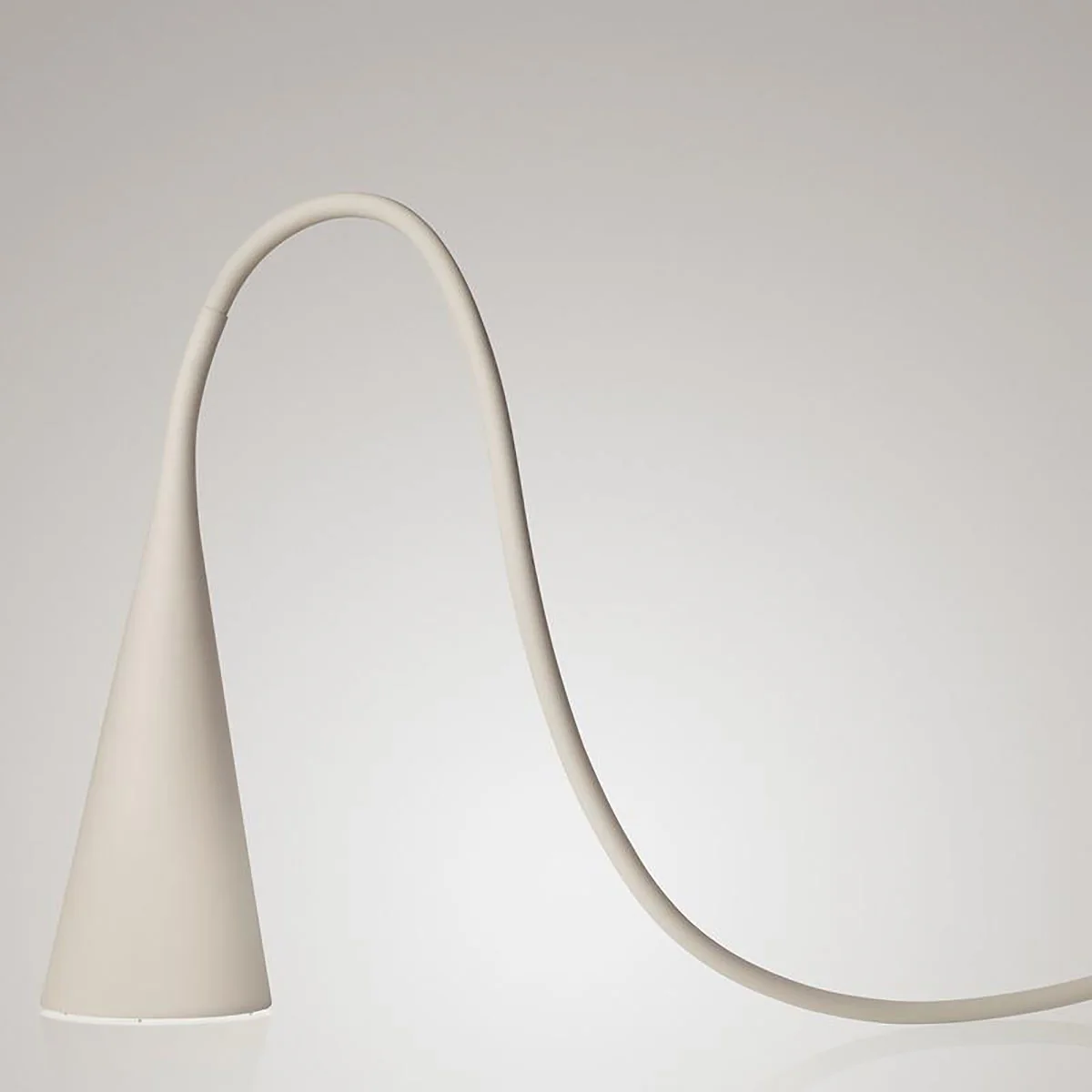 Uto Table Floor Lamp - Image 7