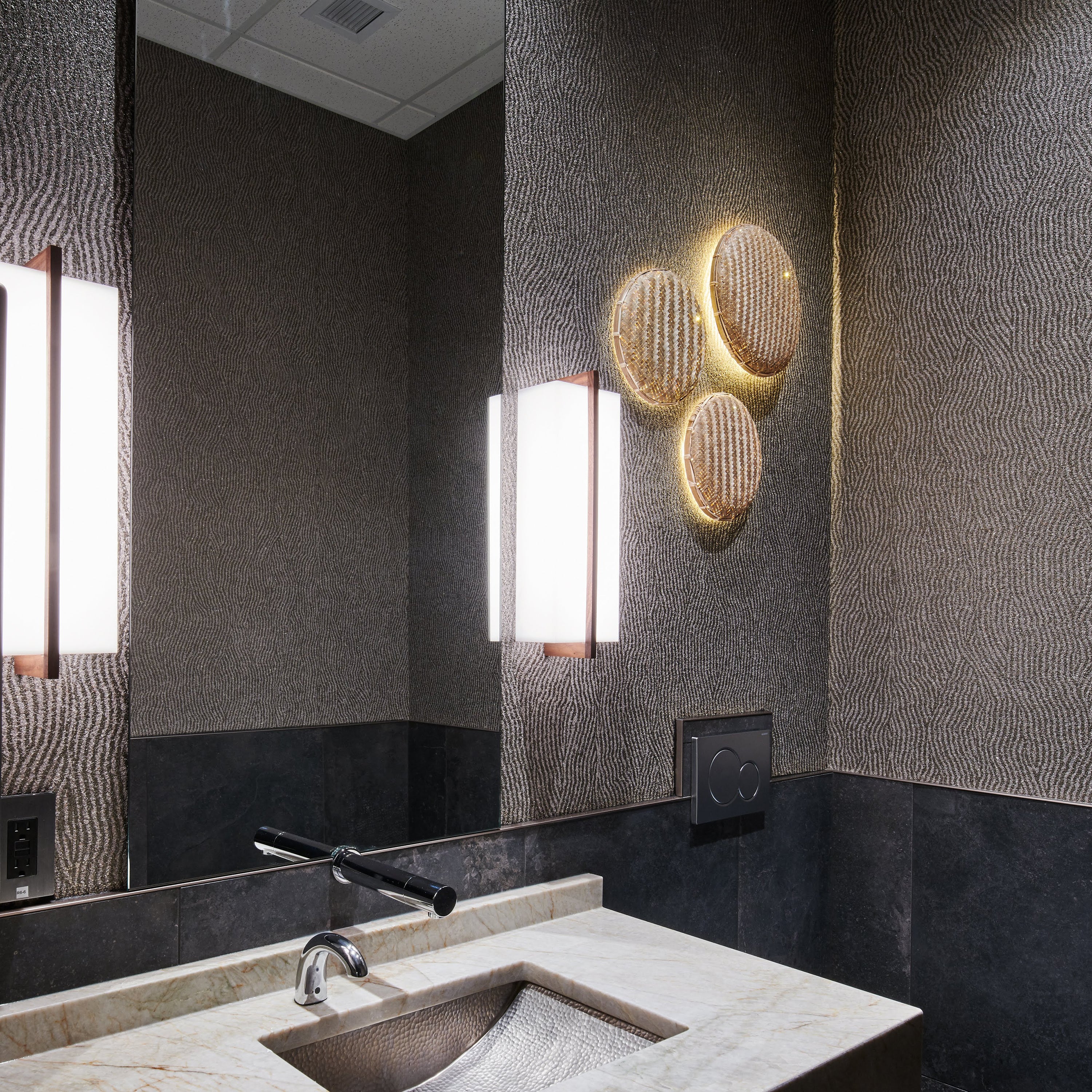 Via Wall/Ceiling Light - Image 3