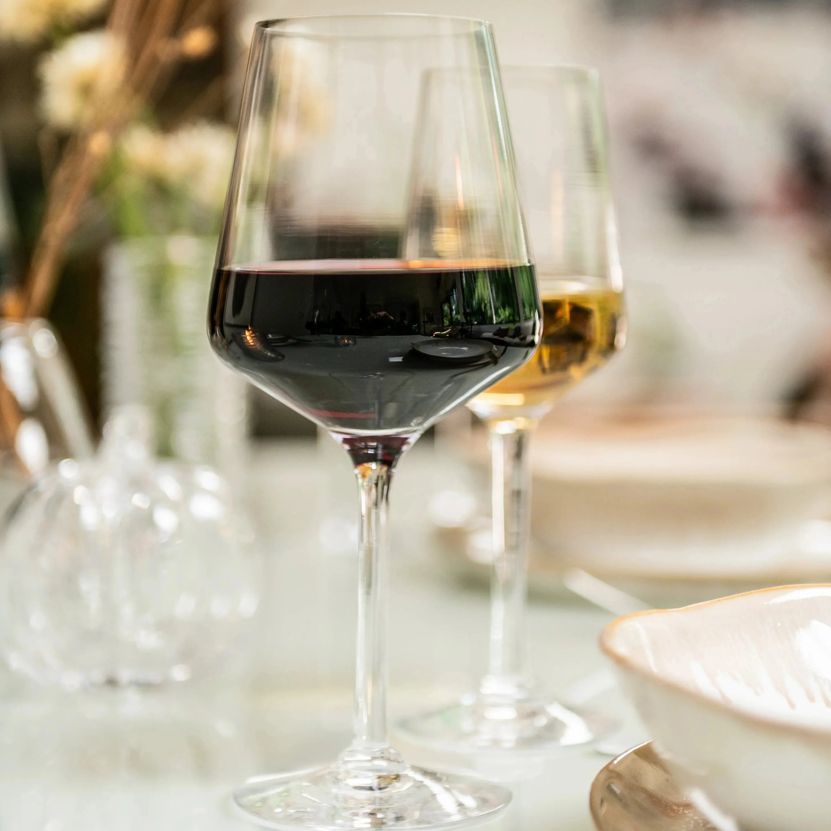Vintner Red Wine Glass (Set of 2) - Image 7
