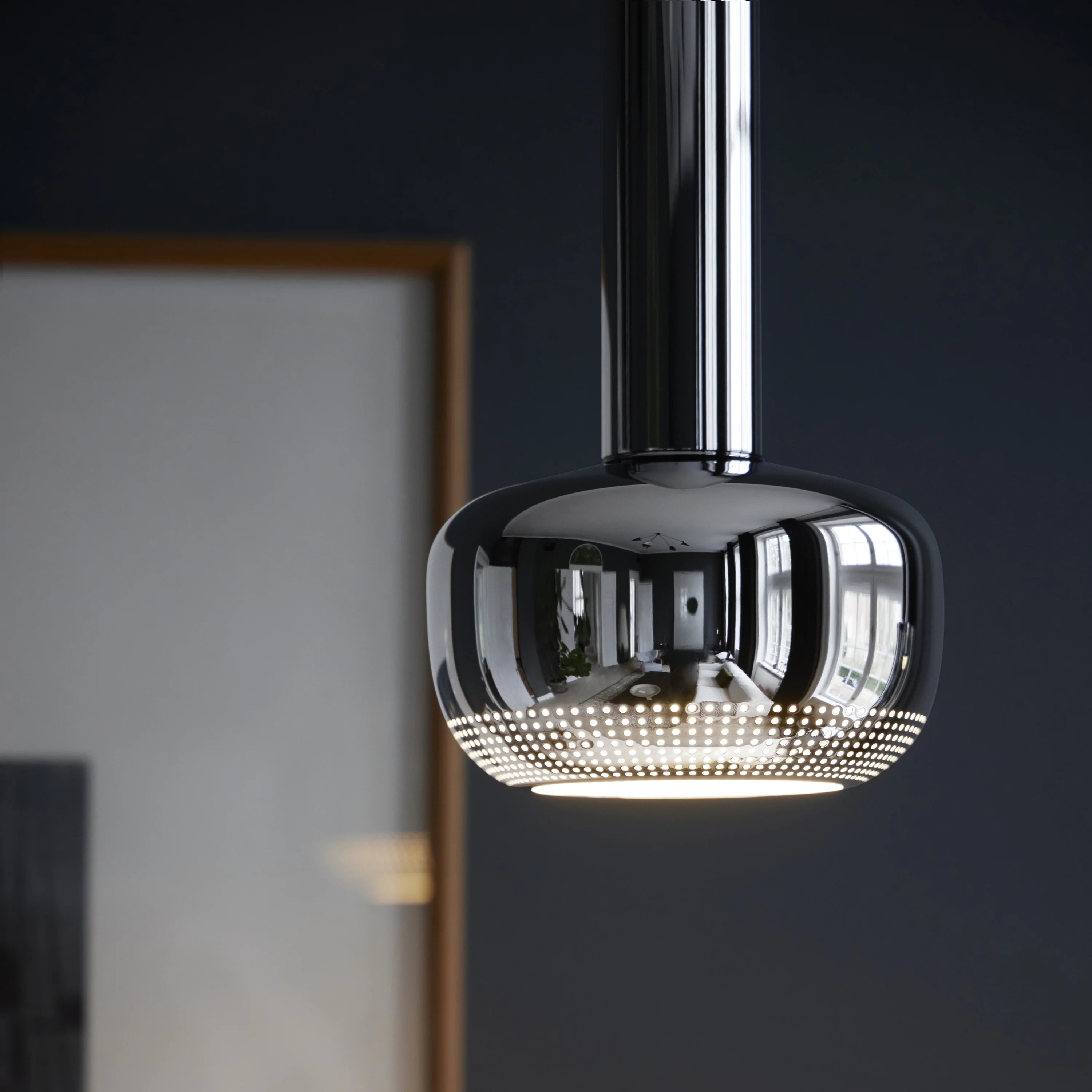 VL 56 Pendant Light - Image 8