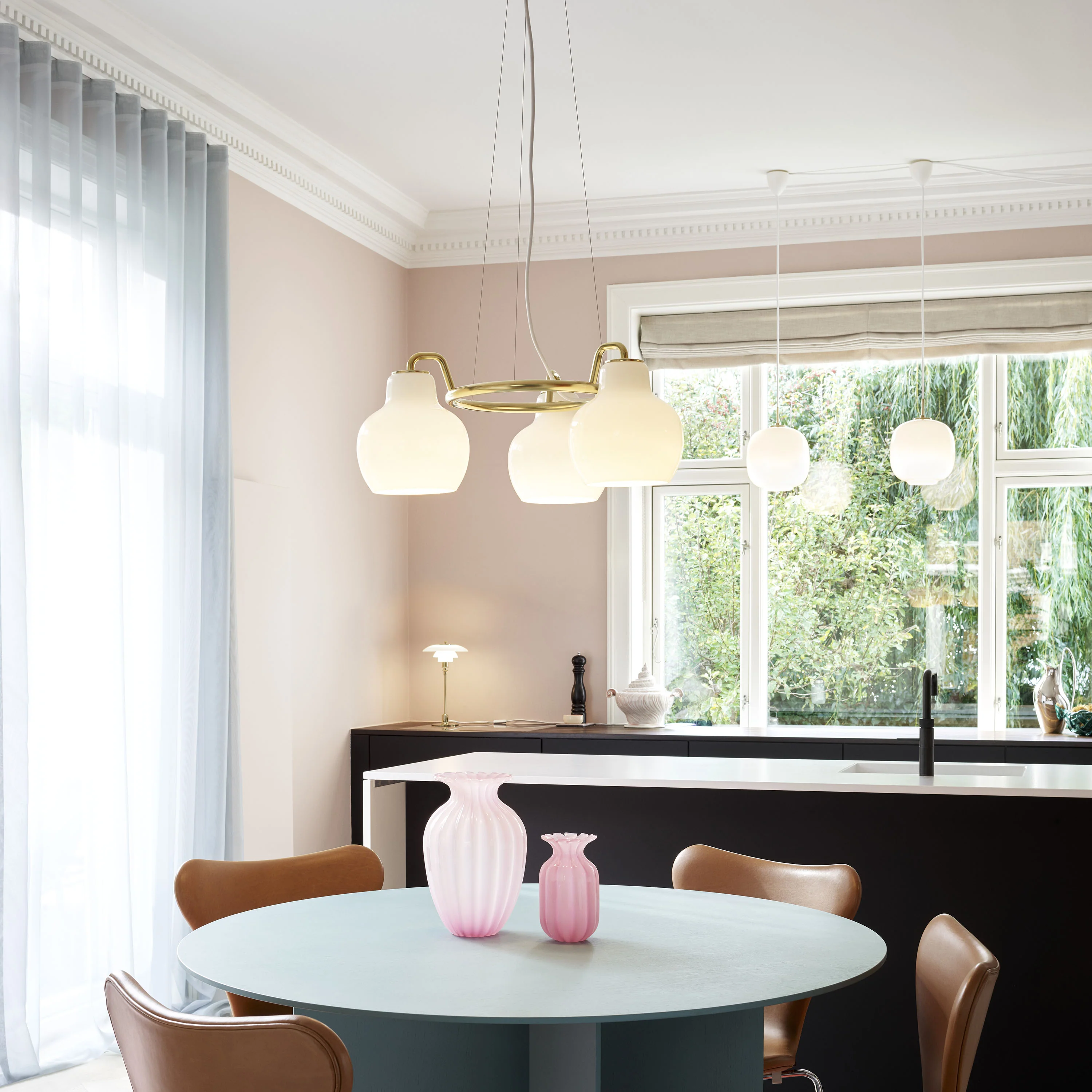 VL Ring Crown Chandelier - Image 12